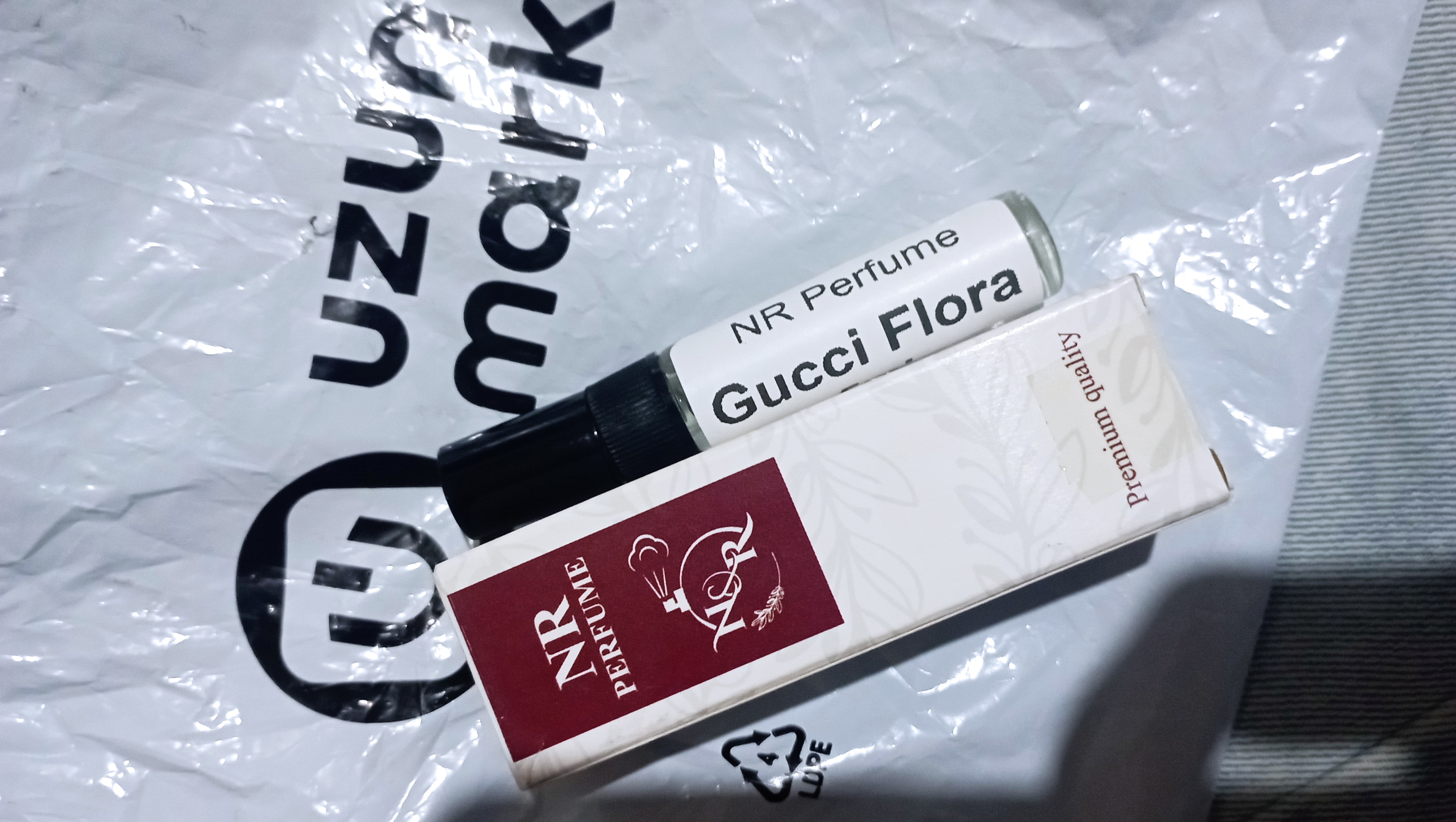 Atirlar ayollar, Gucci Flora Gorgeous Gardenia ayollar uchun atir, Fransiya