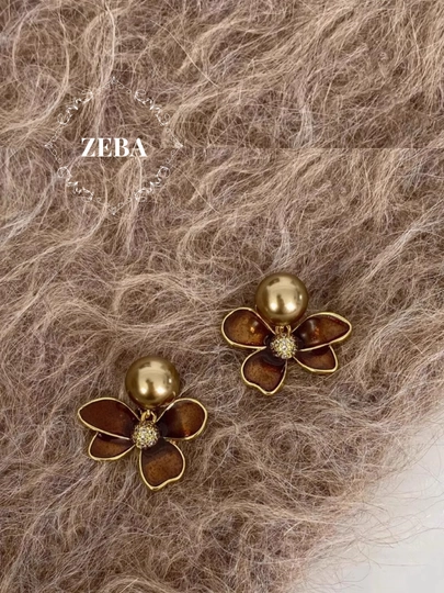 Серьги среднего размера, в форме цветка, петли — ZEBA-ZIRAKZA-СВЕТКОР