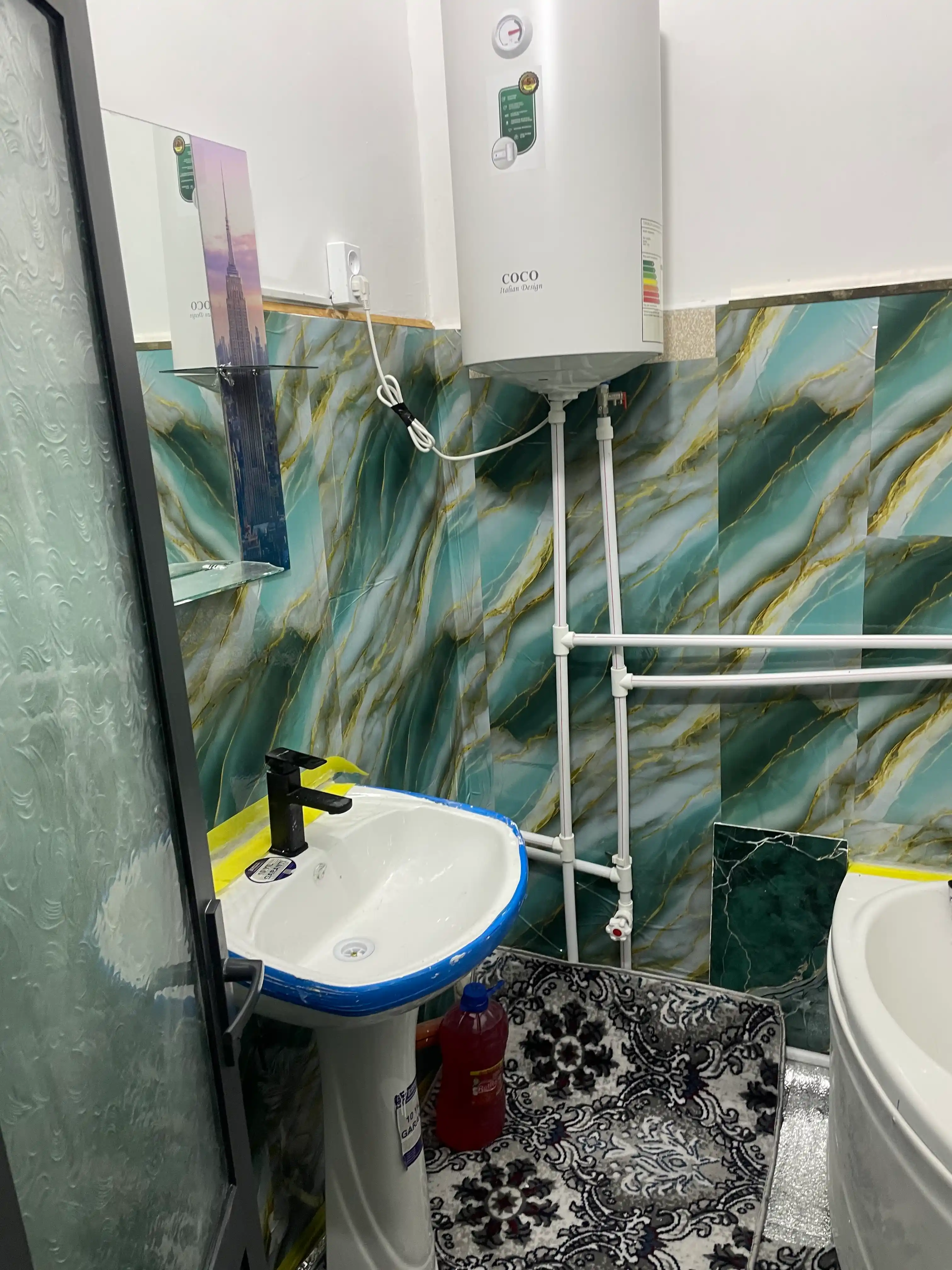 Mebel va devor uchun yopishqoq plyonka, suvga chidamli yopishqoq plyonkalar