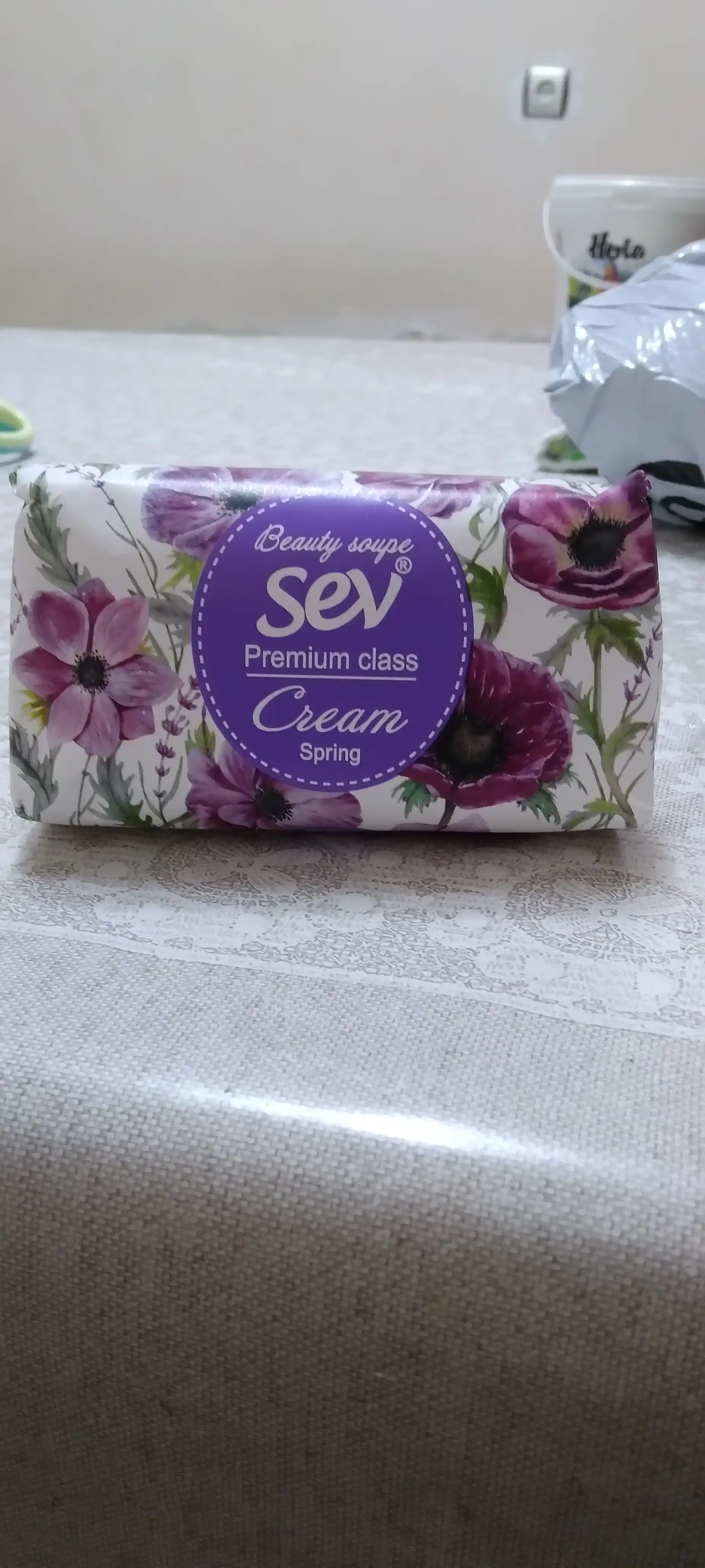 Hushbo'ylangan sovun Sev, yuvinish uchun sovun, 150ml