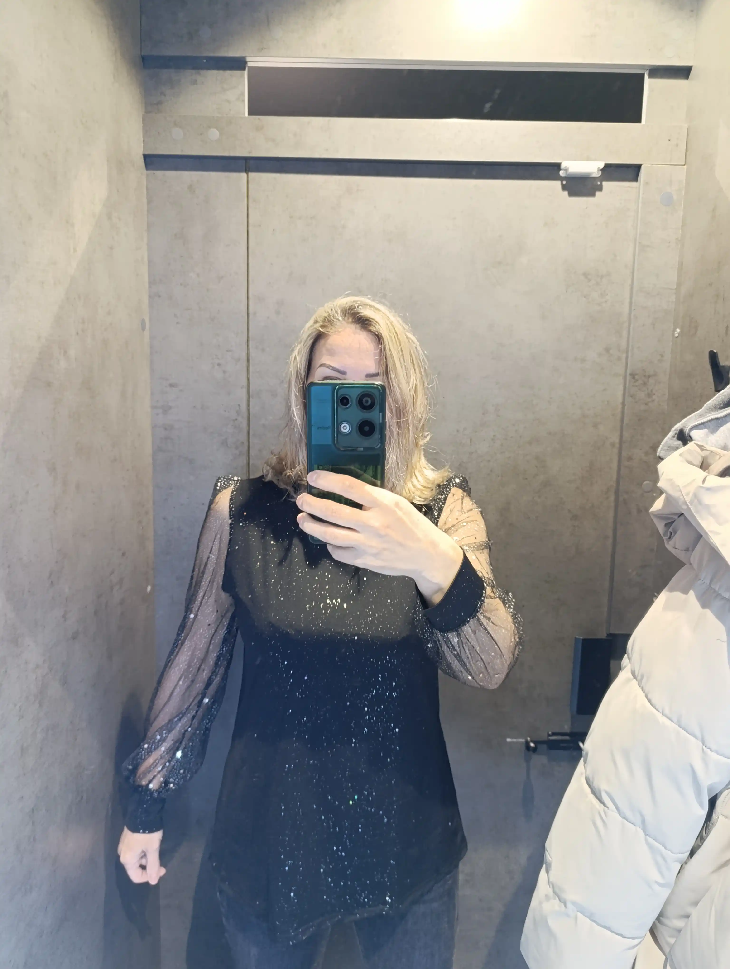 Uzun yengli bluzka, katta o'lchamli L-5XL