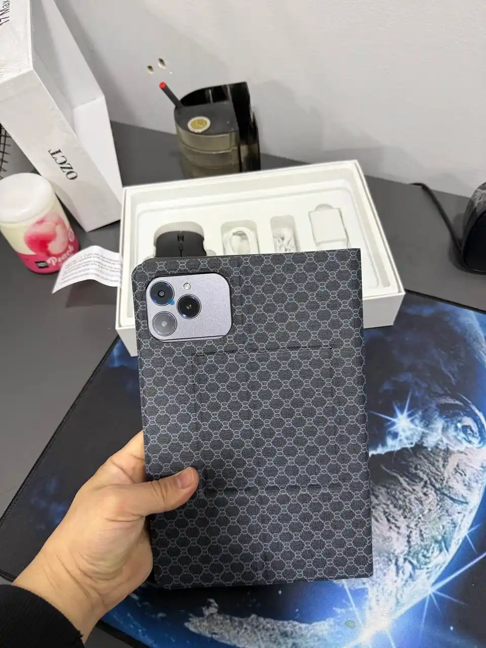 Планшет умный 17 Pro Max с металлическим корпусом Smart Android 15 UZIMEI клавиатура мышь