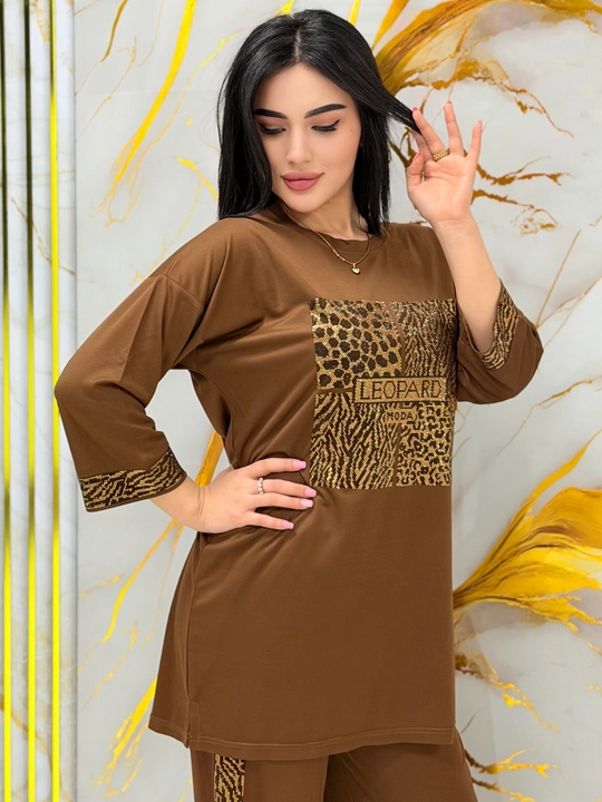 Ayollar komplekt dvoykasi Leopard, turk trikotaji, Swarovski toshli bezak, bahor-yoz uchun
