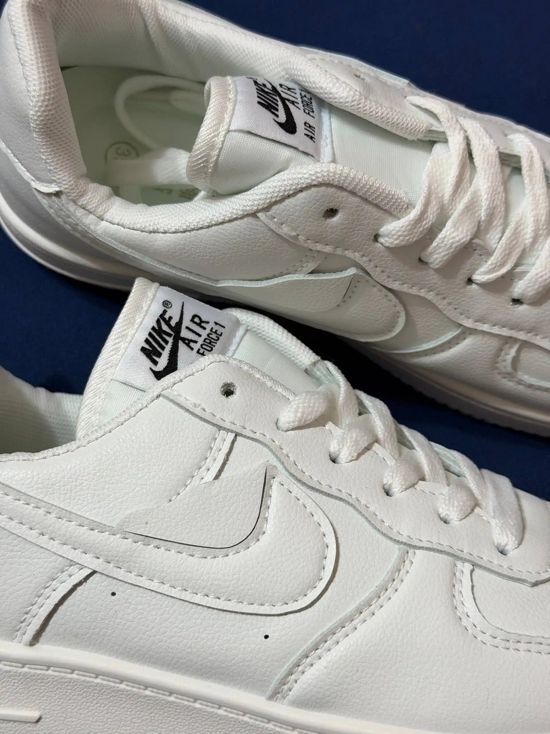 Erkaklar va Ayollar uchun universal sport krossovkalari NIKE AIR FORCE 36-44