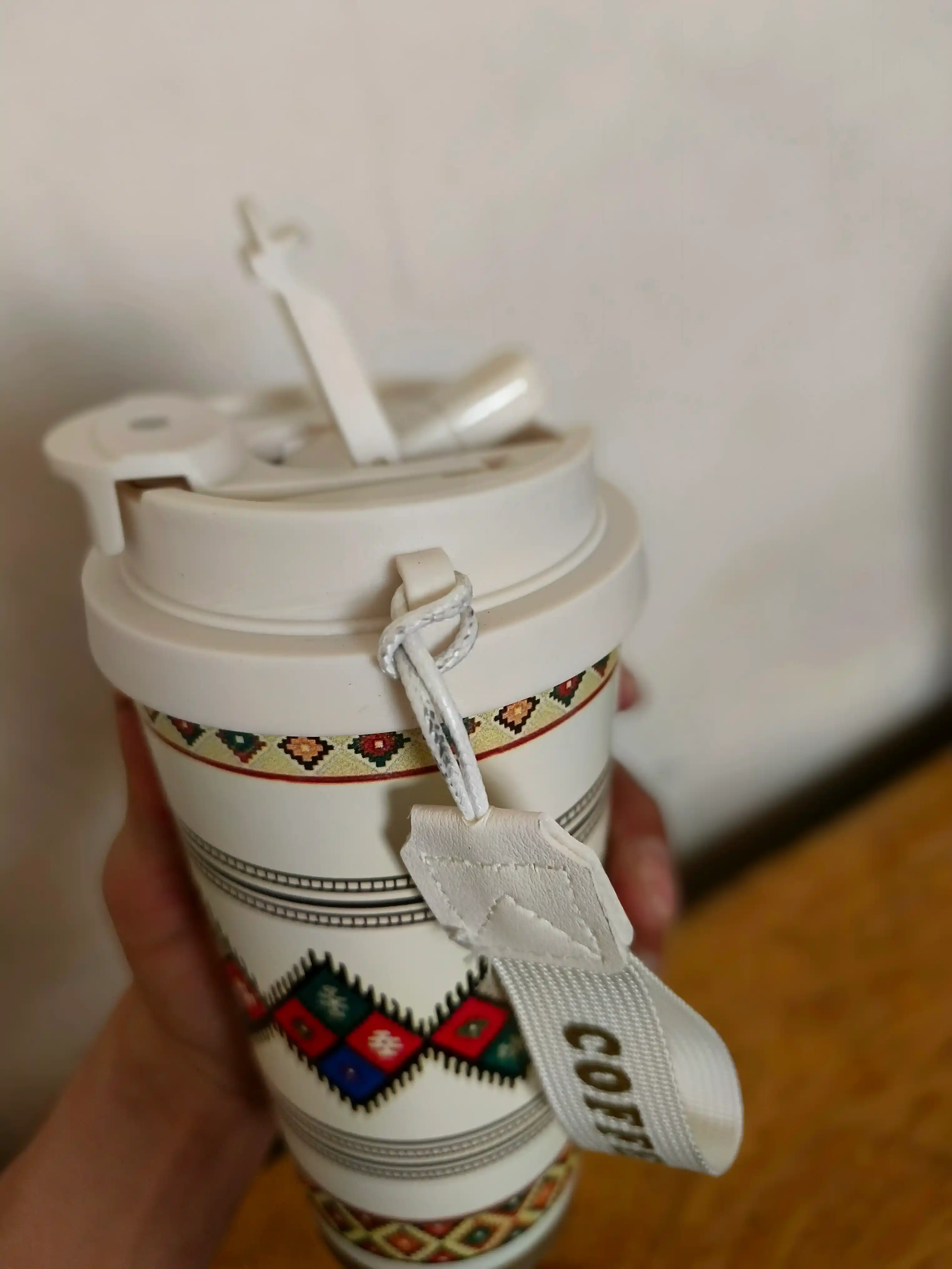 Термокружка для горячих и холодных напитков, держит тепло, из нержавеющей стали