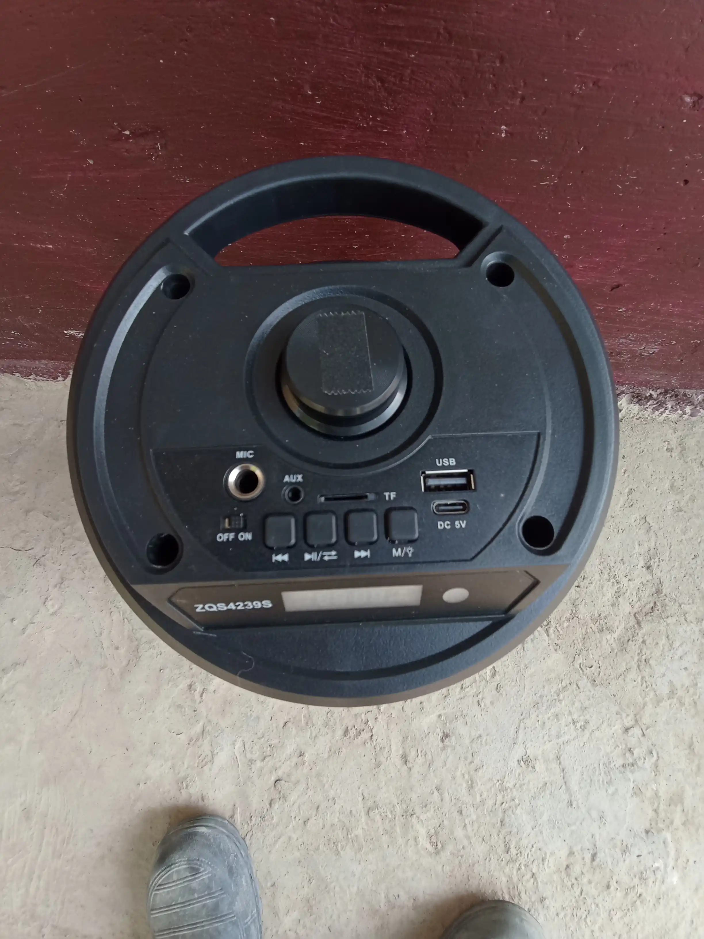 Караоке-колонка с Bluetooth-микрофоном ZQS 10101, 8148, 4239, 908s