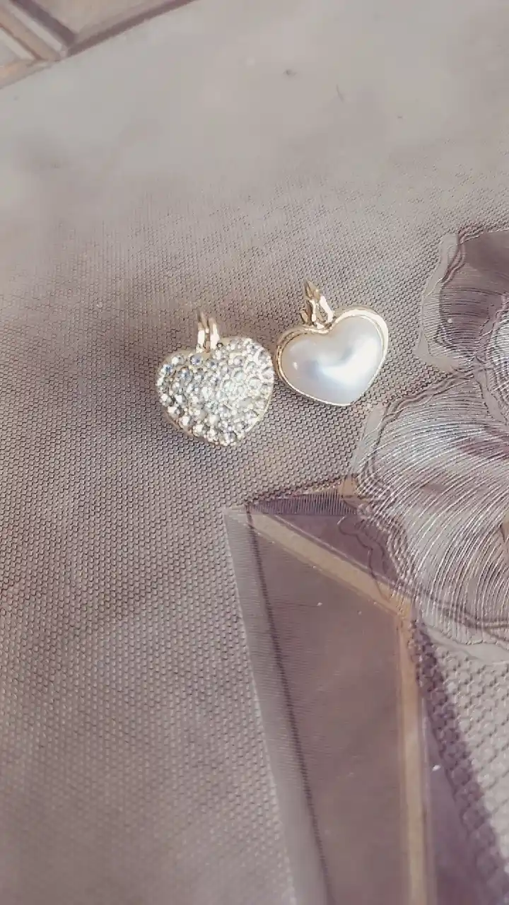 Серьги для женщин