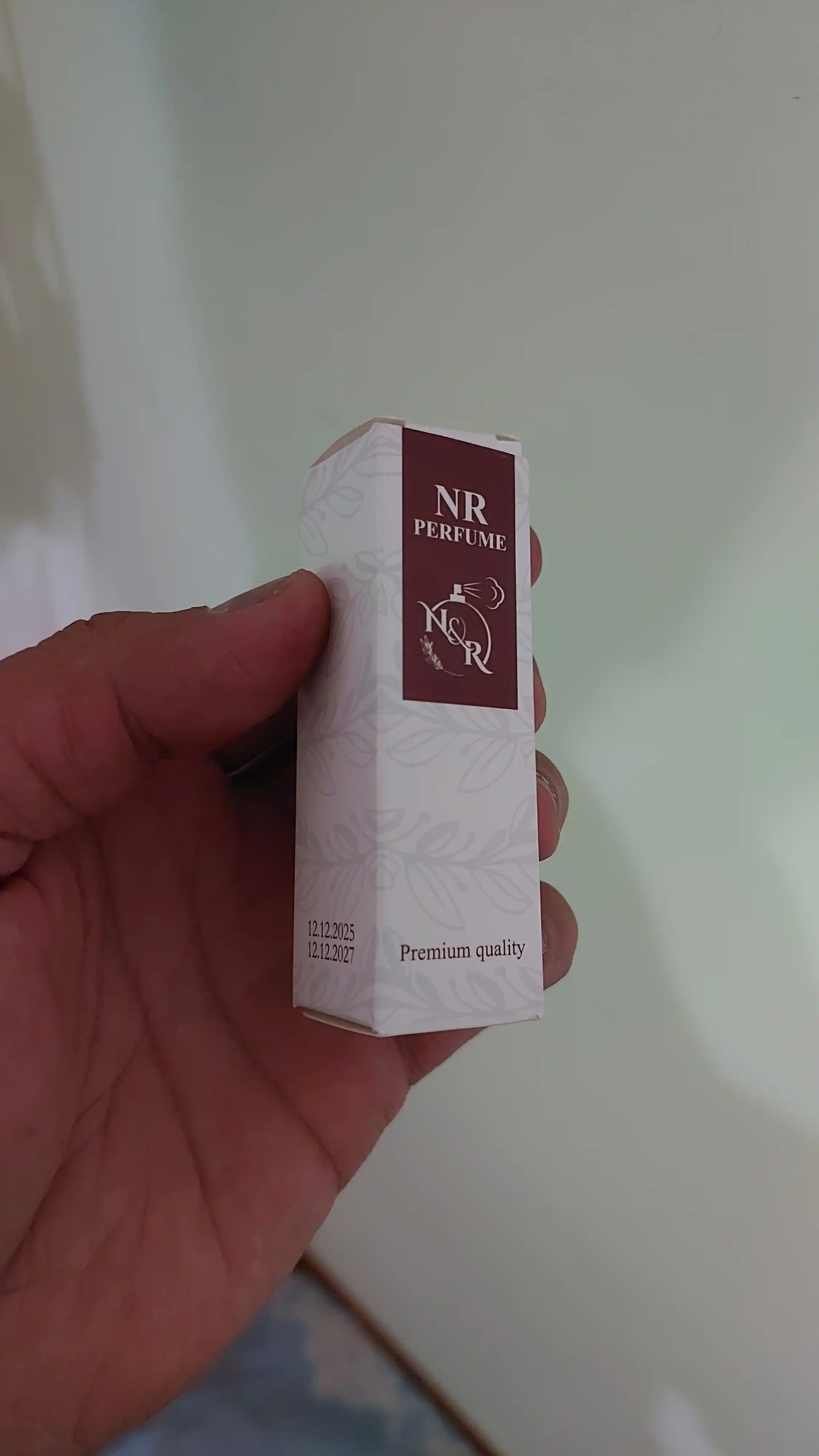 Erkaklar atiri Versace Fraiche Man, Fransiya