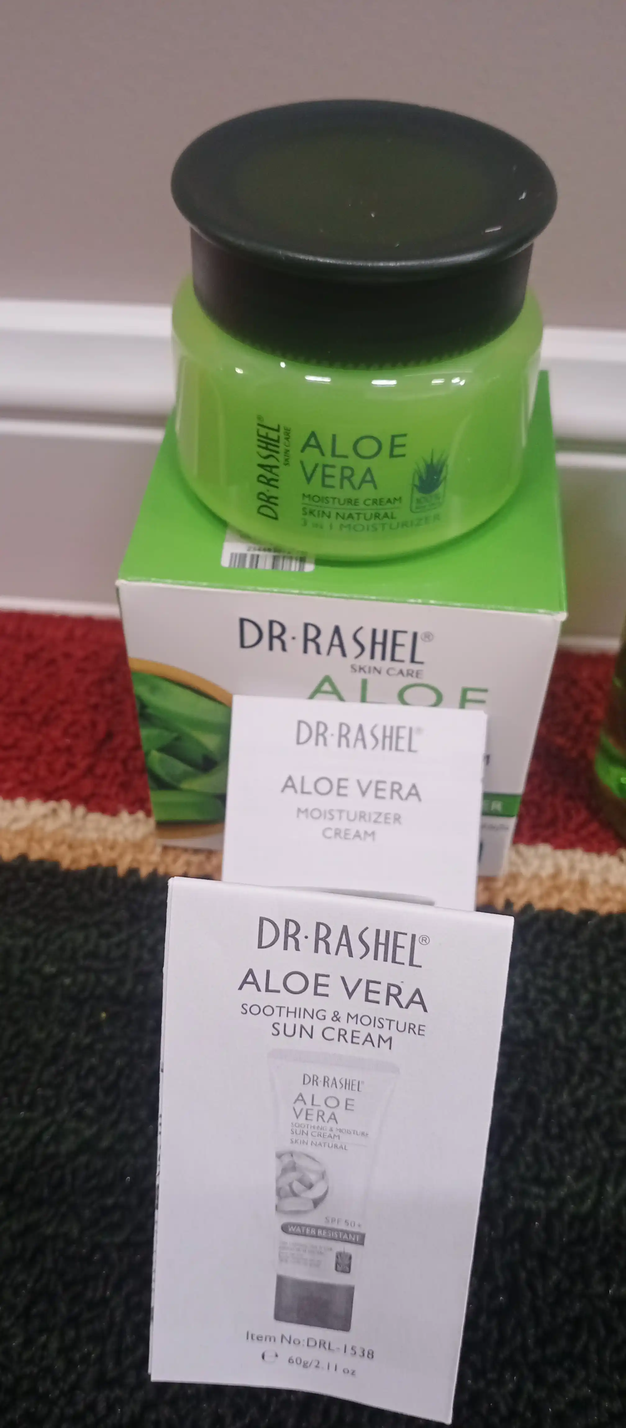 Dr.Rashel Aloe verali 3 in 1 yuz kremi, namlantirish, oziqlantirish va parvarish, 50 g