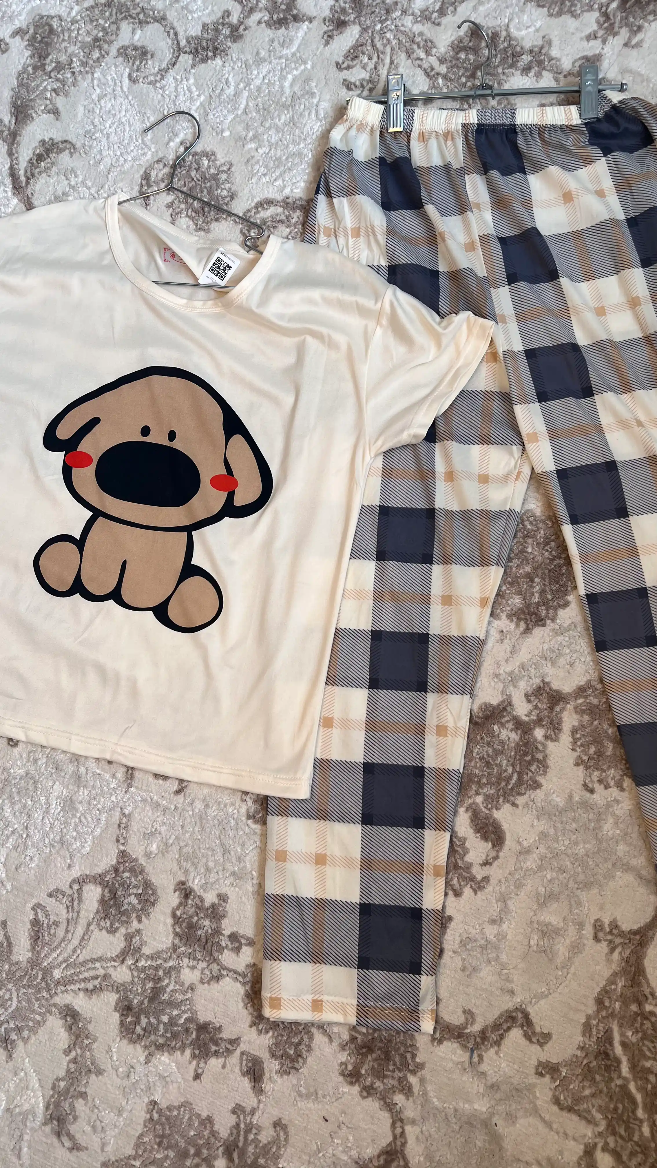 Ayollar uchun pijama 2 qismli: futbolka, shim, koreyscha uslub, erkin bichim, SOVG'A UCHUN
