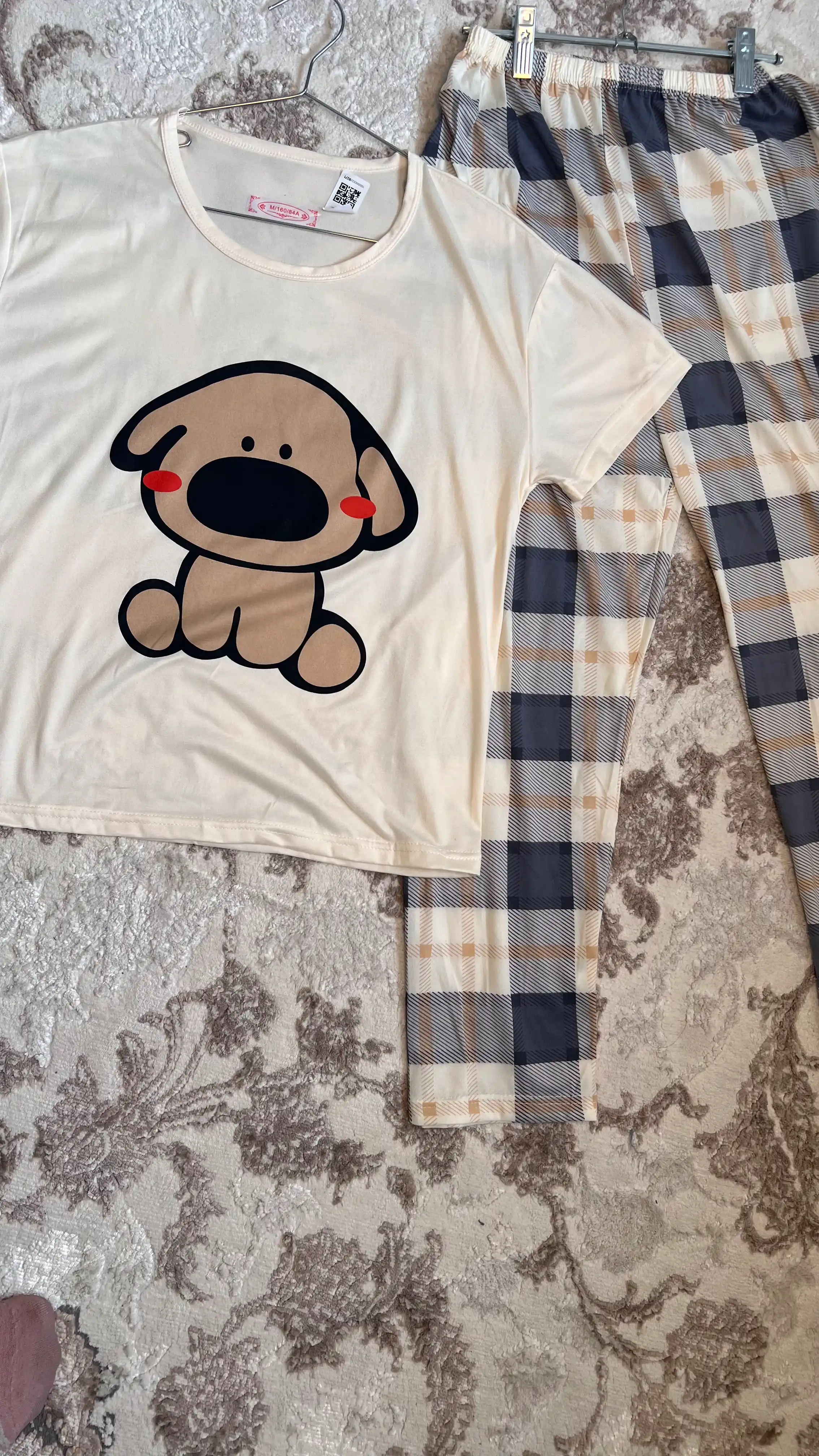 Ayollar uchun pijama 2 qismli: futbolka, shim, koreyscha uslub, erkin bichim, SOVG'A UCHUN