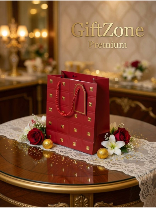 Sovg‘a sumkasi – sovg‘a uchun bezakli paket, turli rang va o‘lcham
