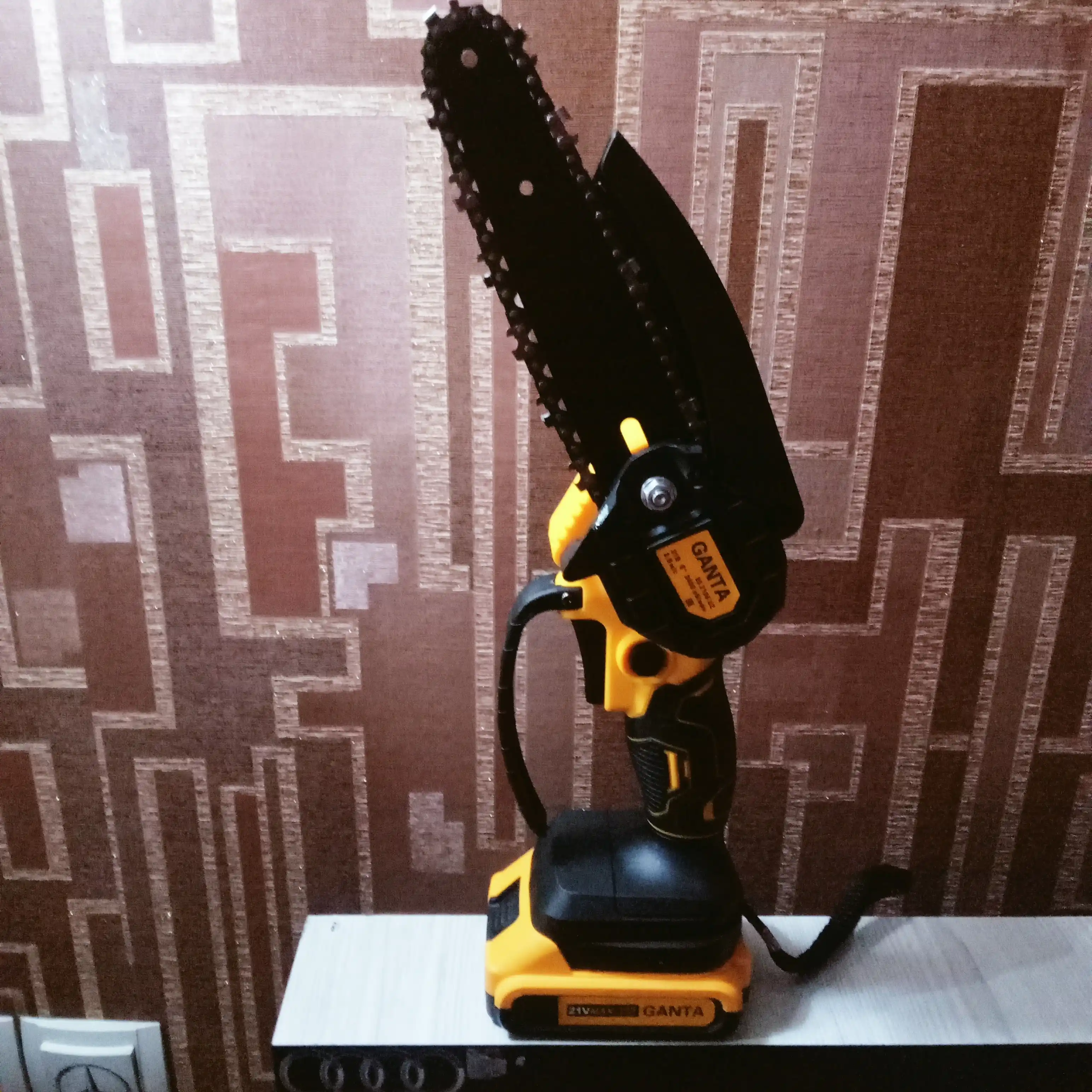 Akkumulyatorli zanjirli arra GANTA 21V / 140 mm
