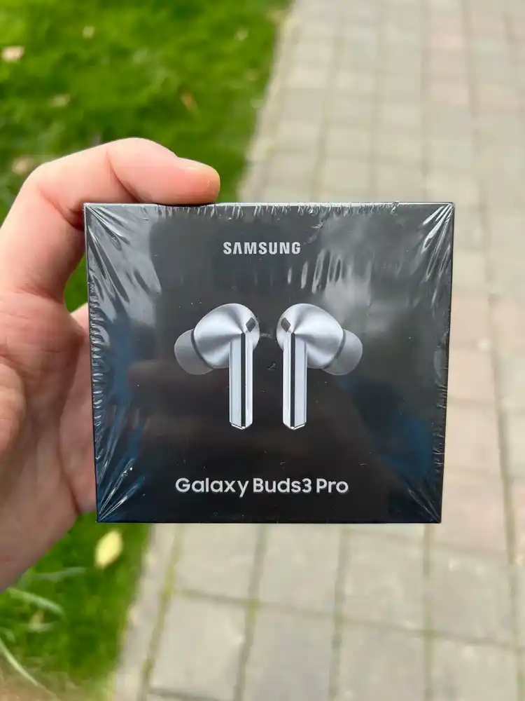 Galaxy Buds simsiz quloqchinlari