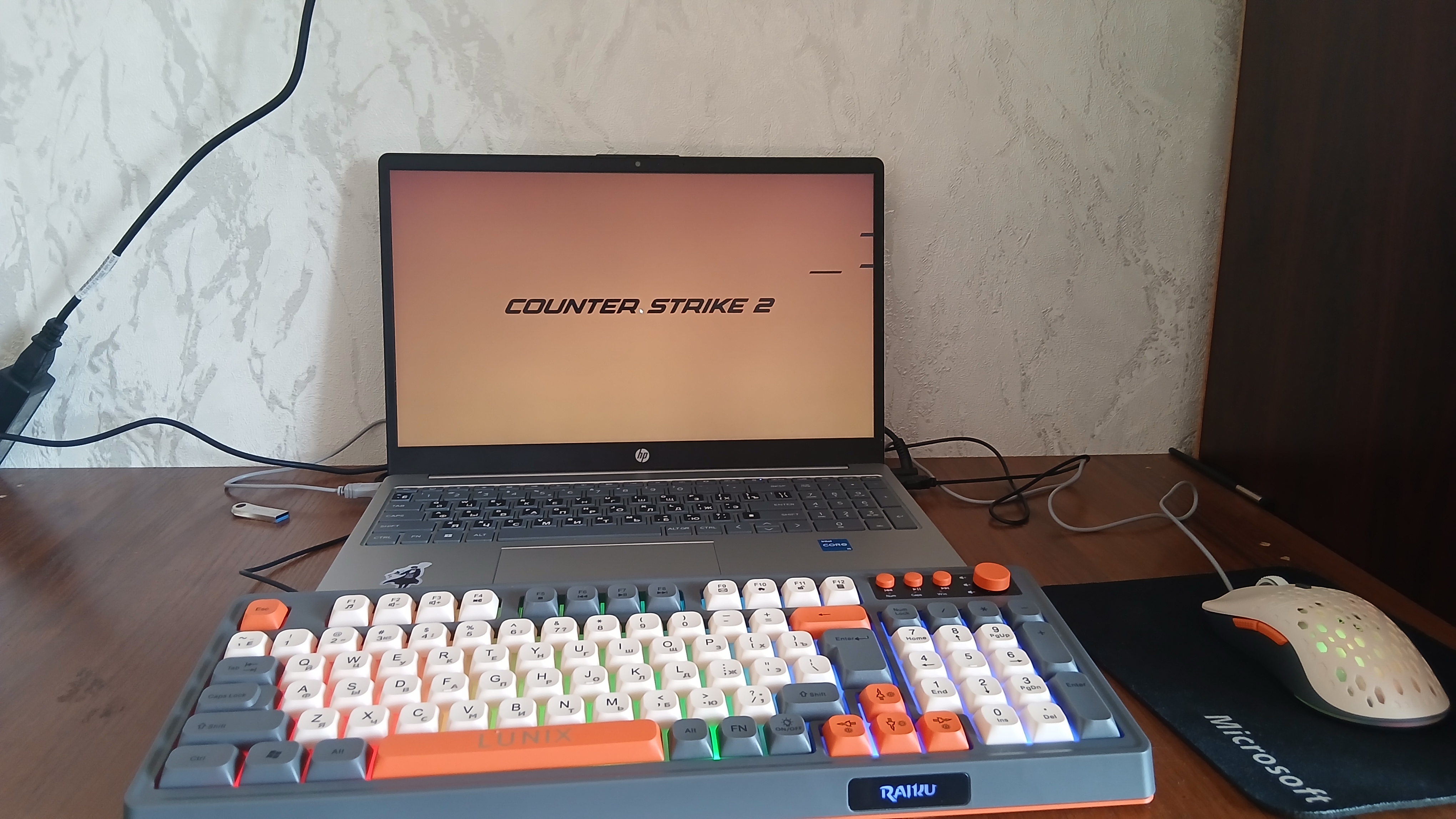 RaikuT98/LUNIX oyin va ofis uchun klaviatura va sichqoncha