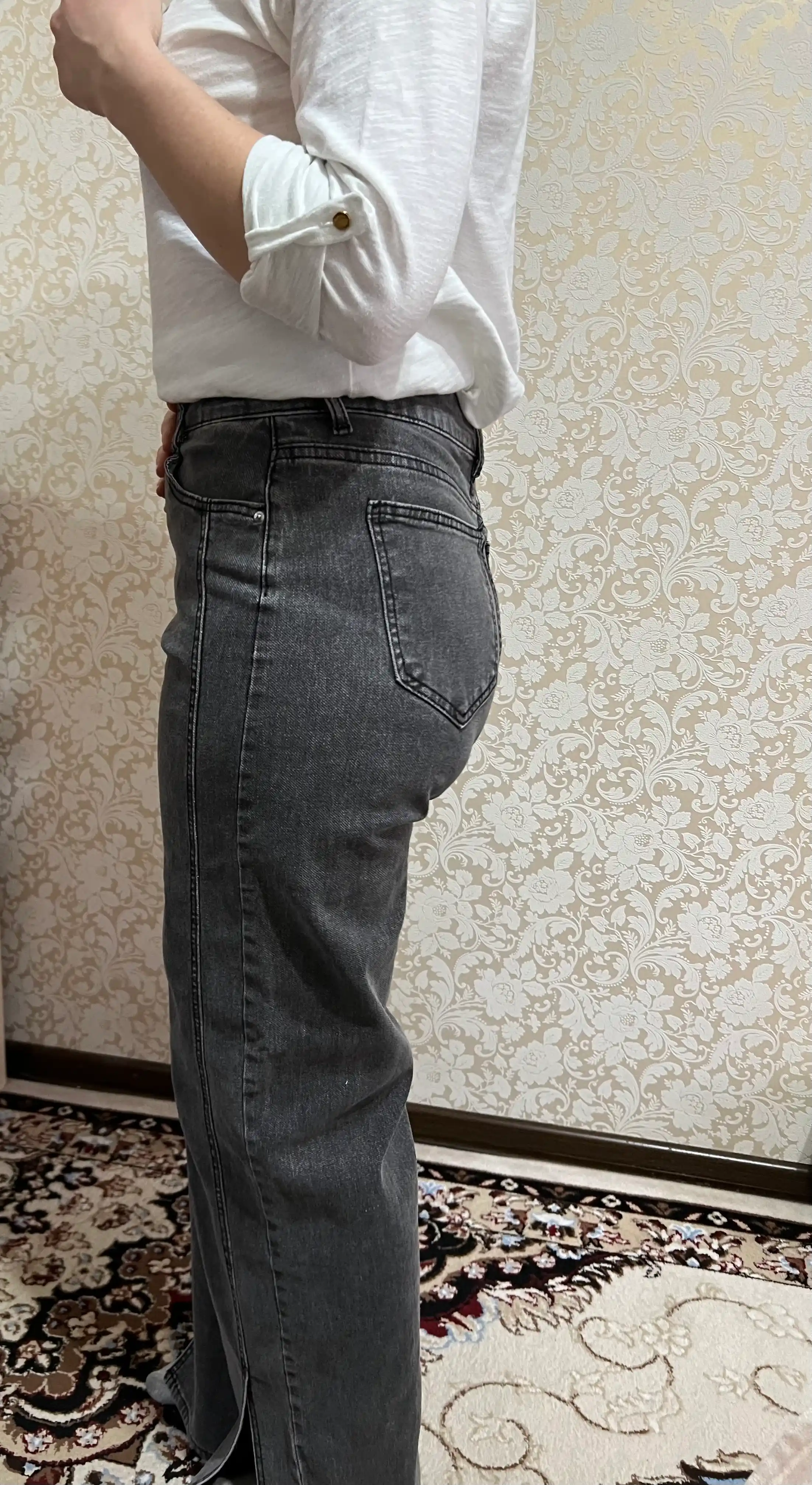 Ayollar jinsi shim, to‘g‘ri fason, kesimli shim, standart bel