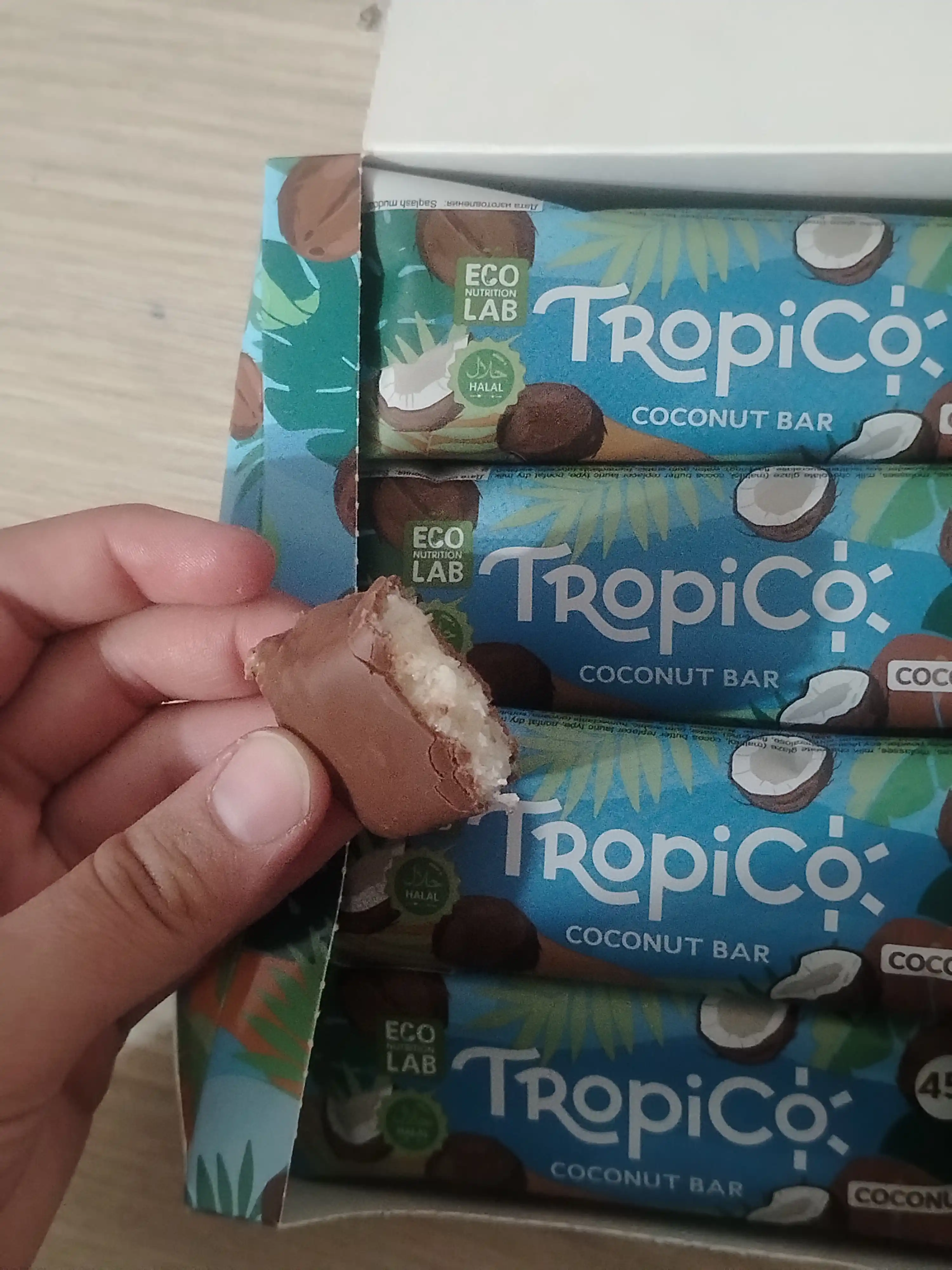 Кокосовый батончик TropiCo в шоколадной глазури, без сахара, 12 шт, 45 г
