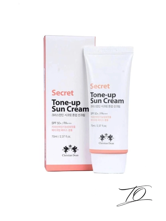 Quyoshdan himoyalovchi va tekislovchi krem Secret Tone-Up SPF 50+ Christian Dean, SPF50+, 70 ml