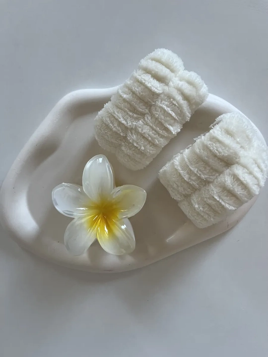 Kosmetik yuz yuvish va bo'yanish uchun obodok narukavnik