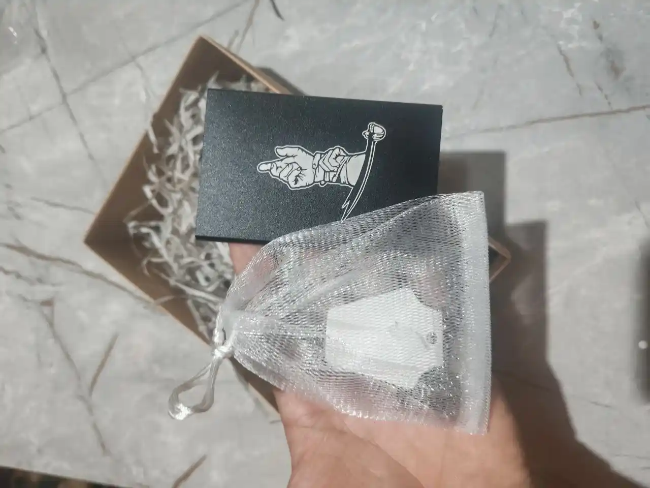 Пластиковый держатель для карт, цепочка в наборе