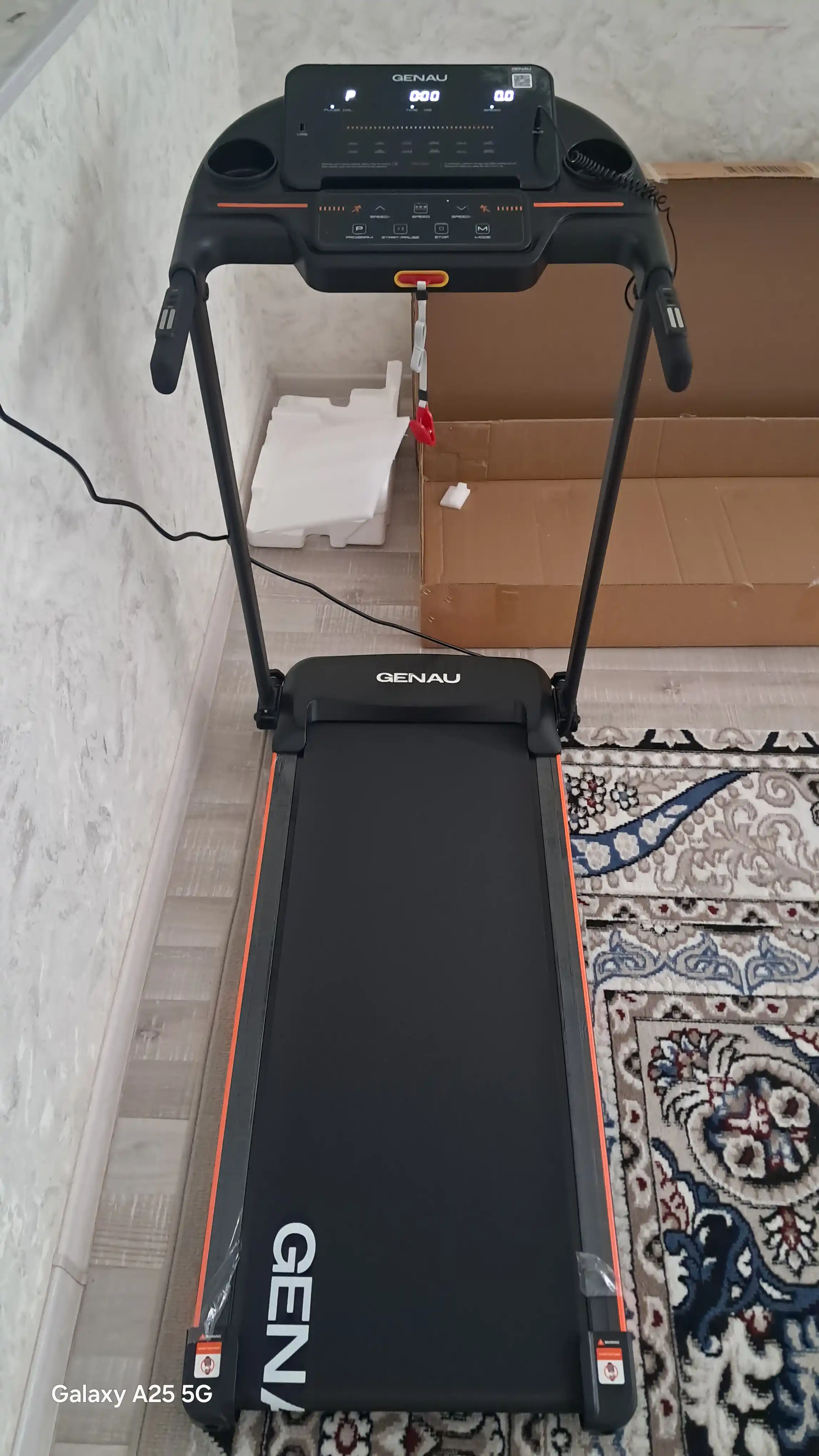 Беговая дорожка GENAU S50 Slim, электрическая *RT2-17A