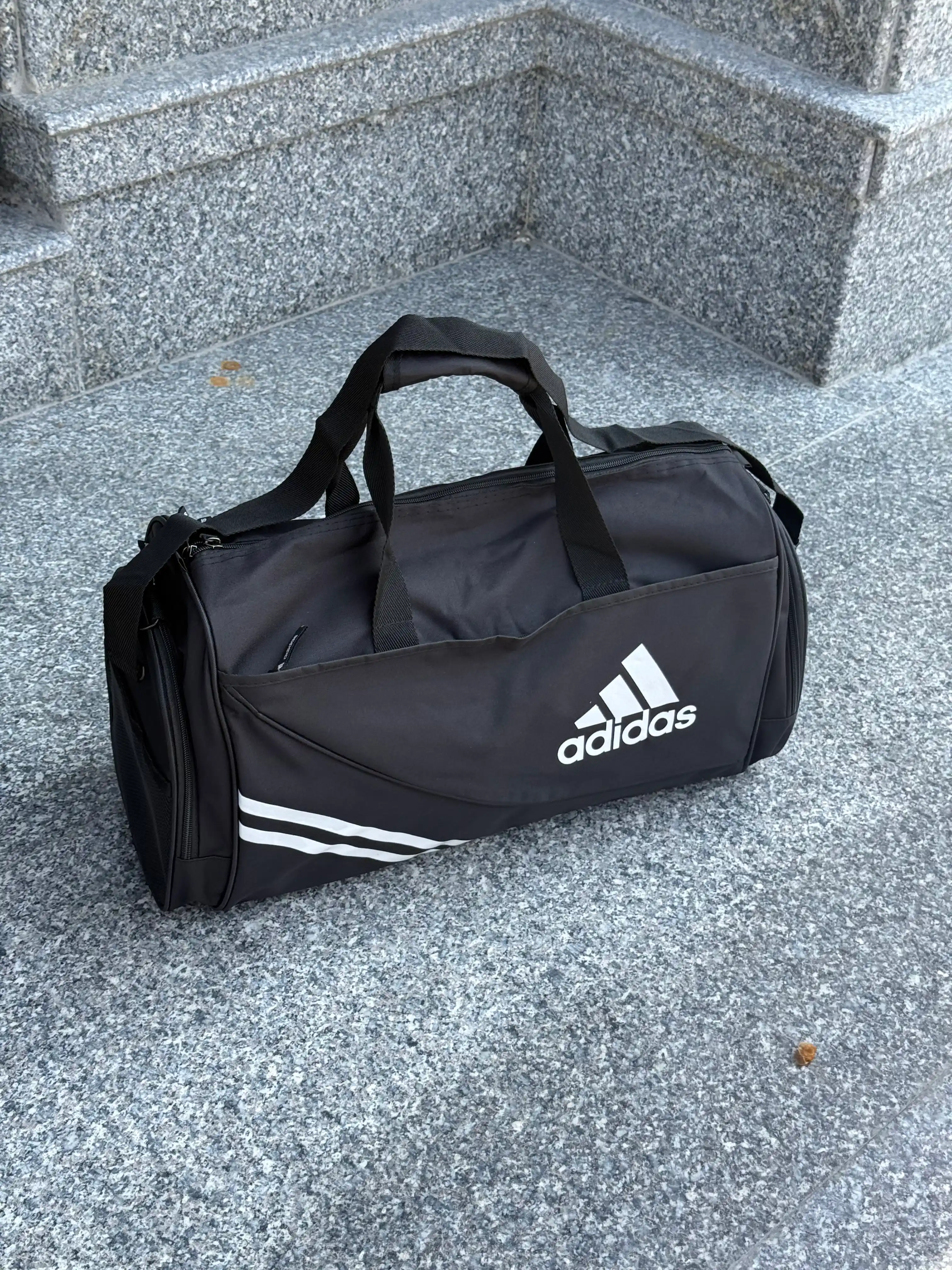 4 xil o'lchamdagi sport sumkasi, kundalik, sayohat va sport mashg'ulotlari uchun