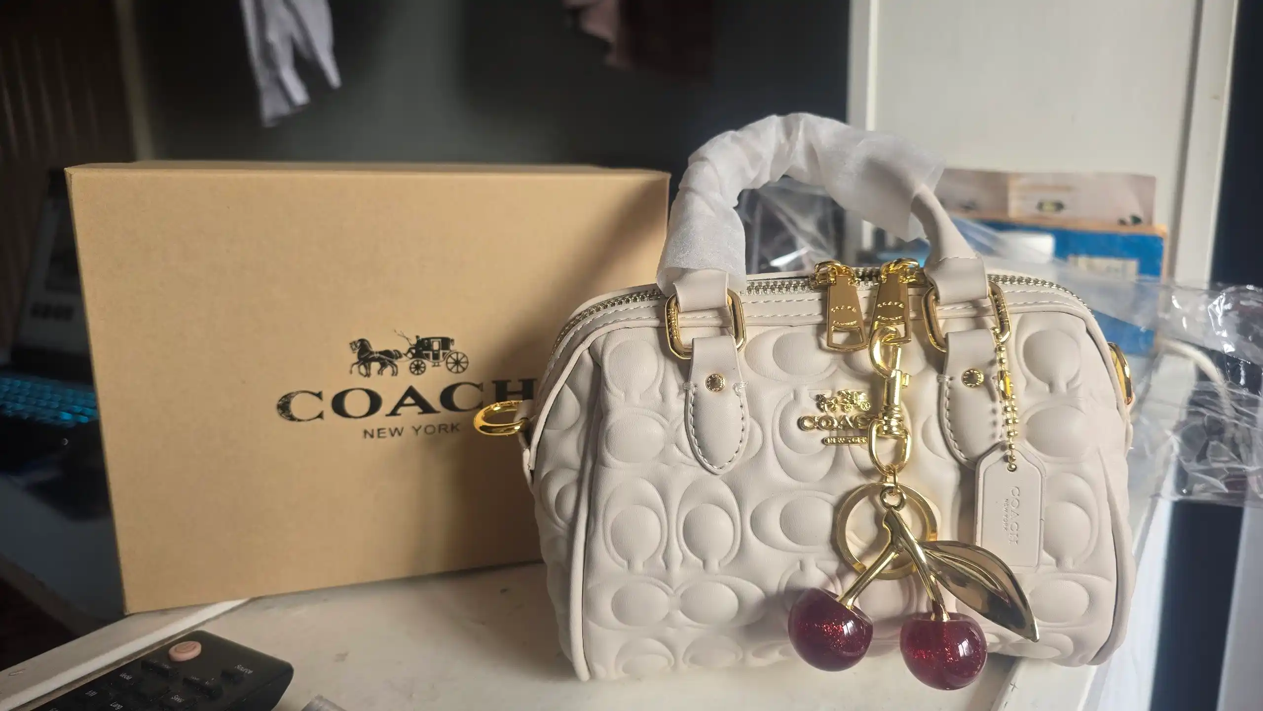 Женская сумка в стиле COACH, Crossbody — модель, которую носят через плечо