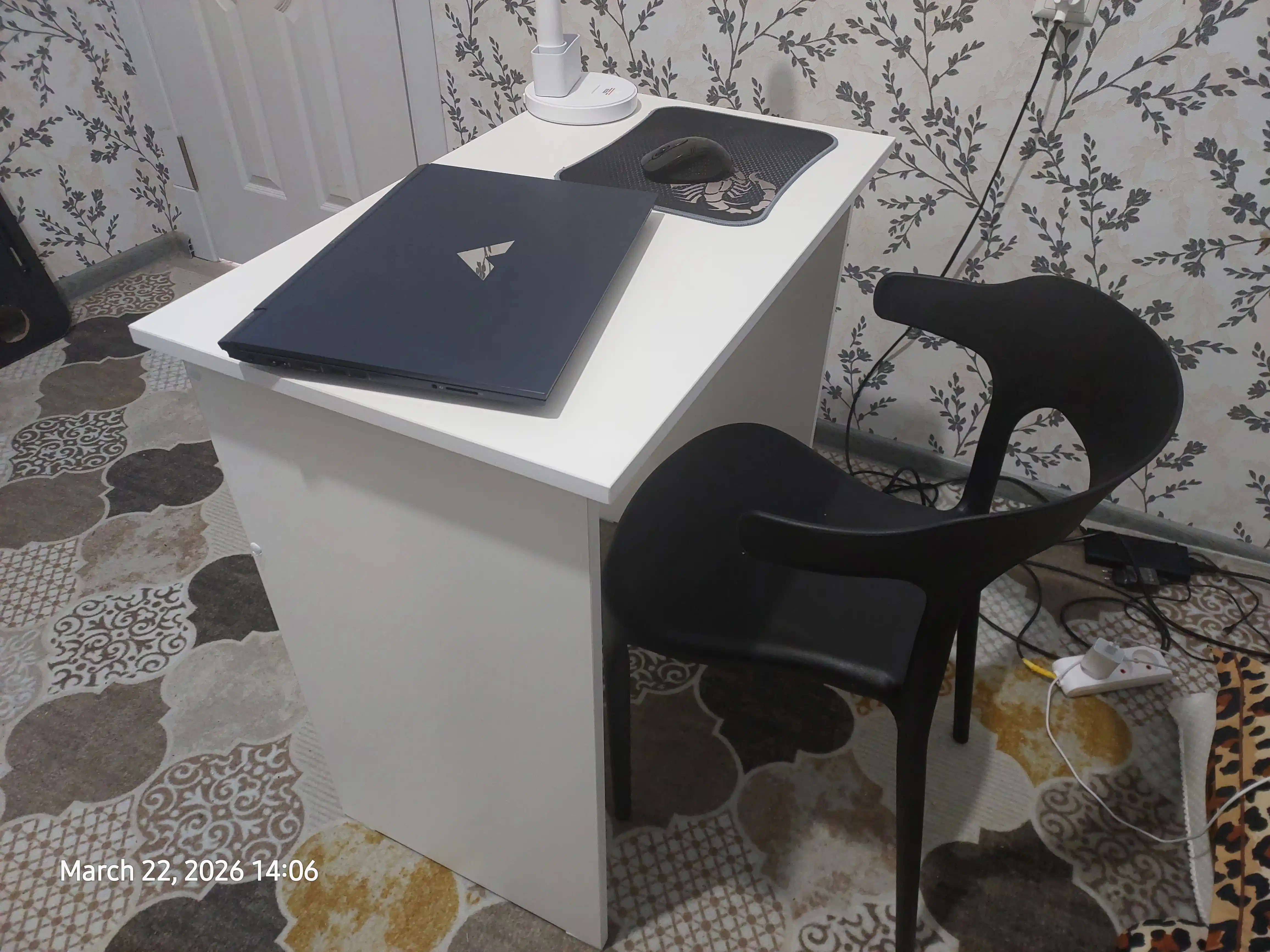 Frumos Amelia oshxona stuli, 200 kg gacha, namlikka chidamli, oshxona, bog‘ va balkonga