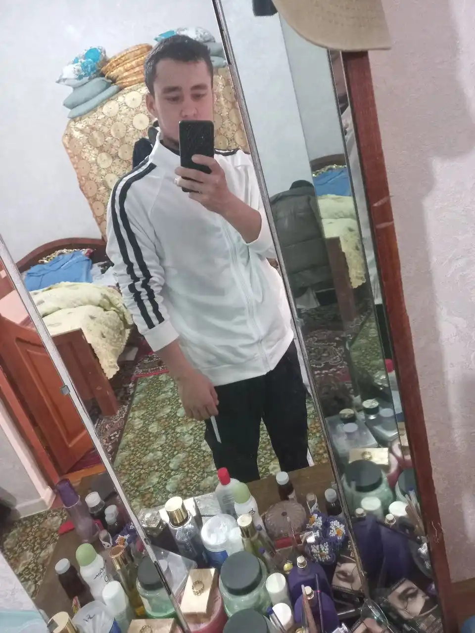 Erkaklar uchun ikki qismli sport kostyumi, olimpiyka va shimlar to‘plami, yengil sport kiyimi