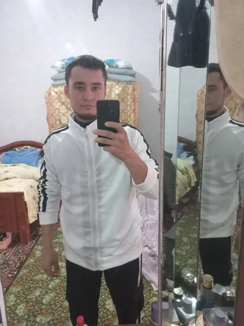 Erkaklar uchun ikki qismli sport kostyumi, olimpiyka va shimlar to‘plami, yengil sport kiyimi