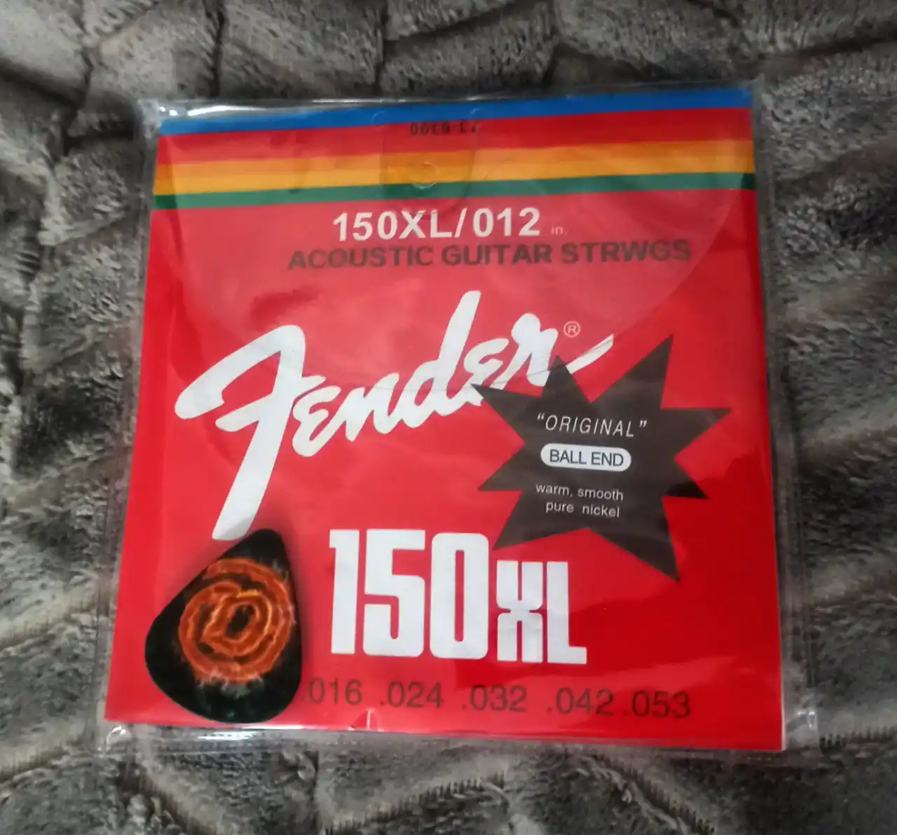 Akustik gitara uchun Fender 150/012 torlari+ 1 mediatr