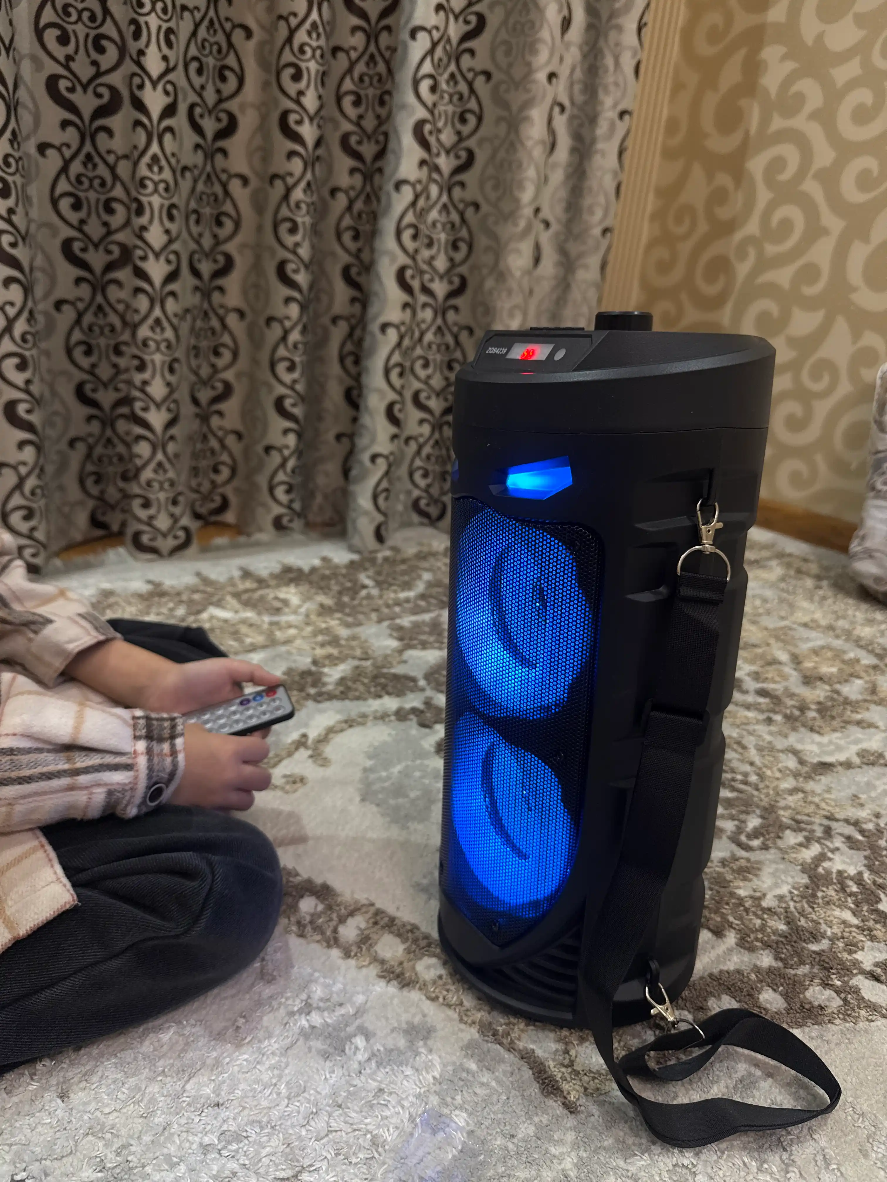 Караоке-колонка с Bluetooth-микрофоном ZQS 10101, 8148, 4239, 908s