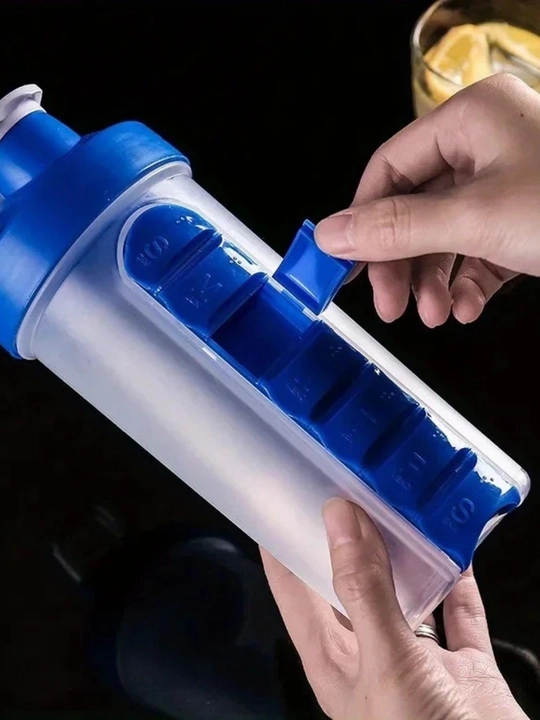Shaker butilka, 600 ml, ichki dori qutisi bilan, sariq / yashil / to`q ko`k / havorang