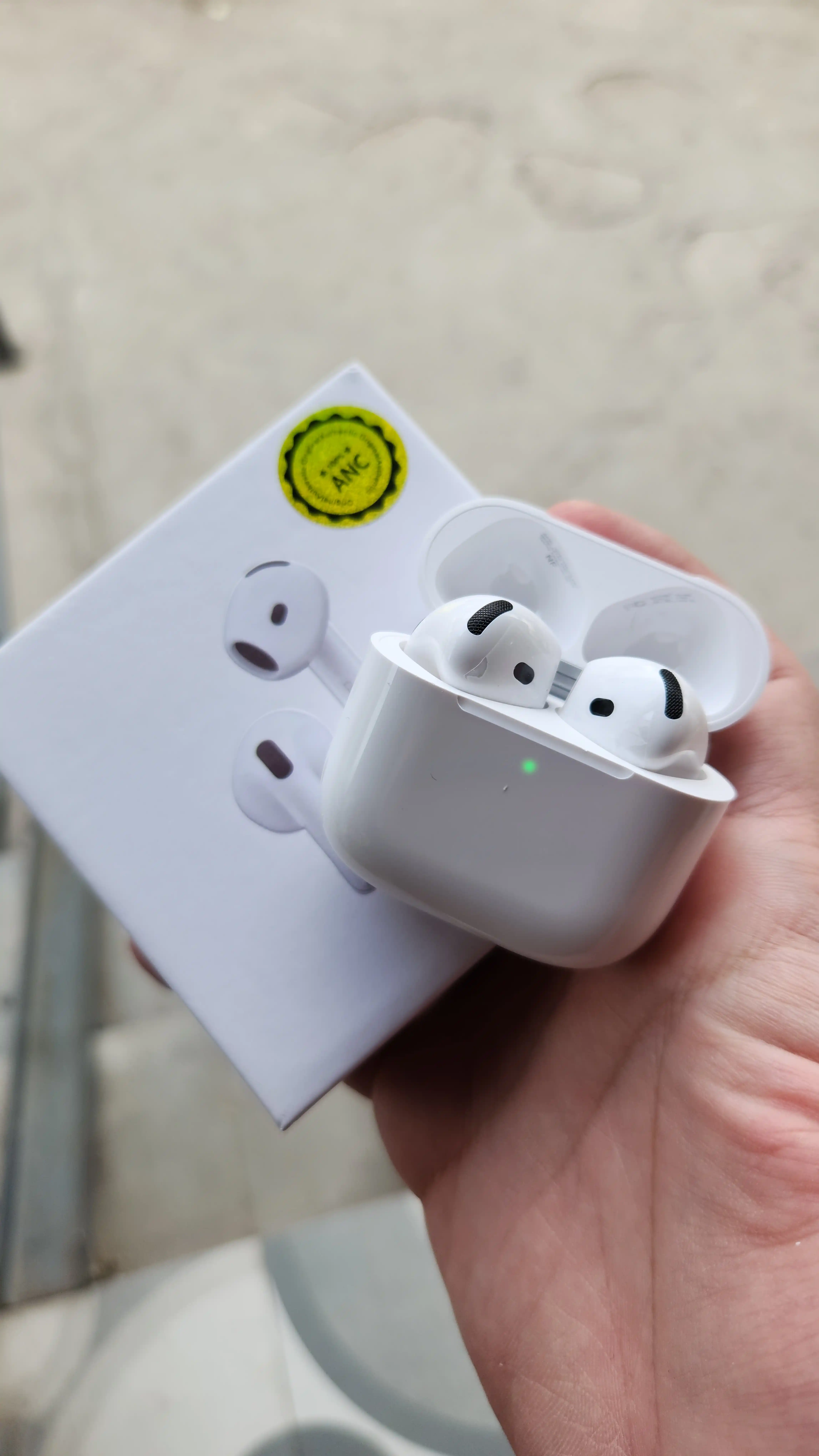 Simsiz quloqchinlar pods 2,3,4 sensorli, iPhone va Android uchun naushnik