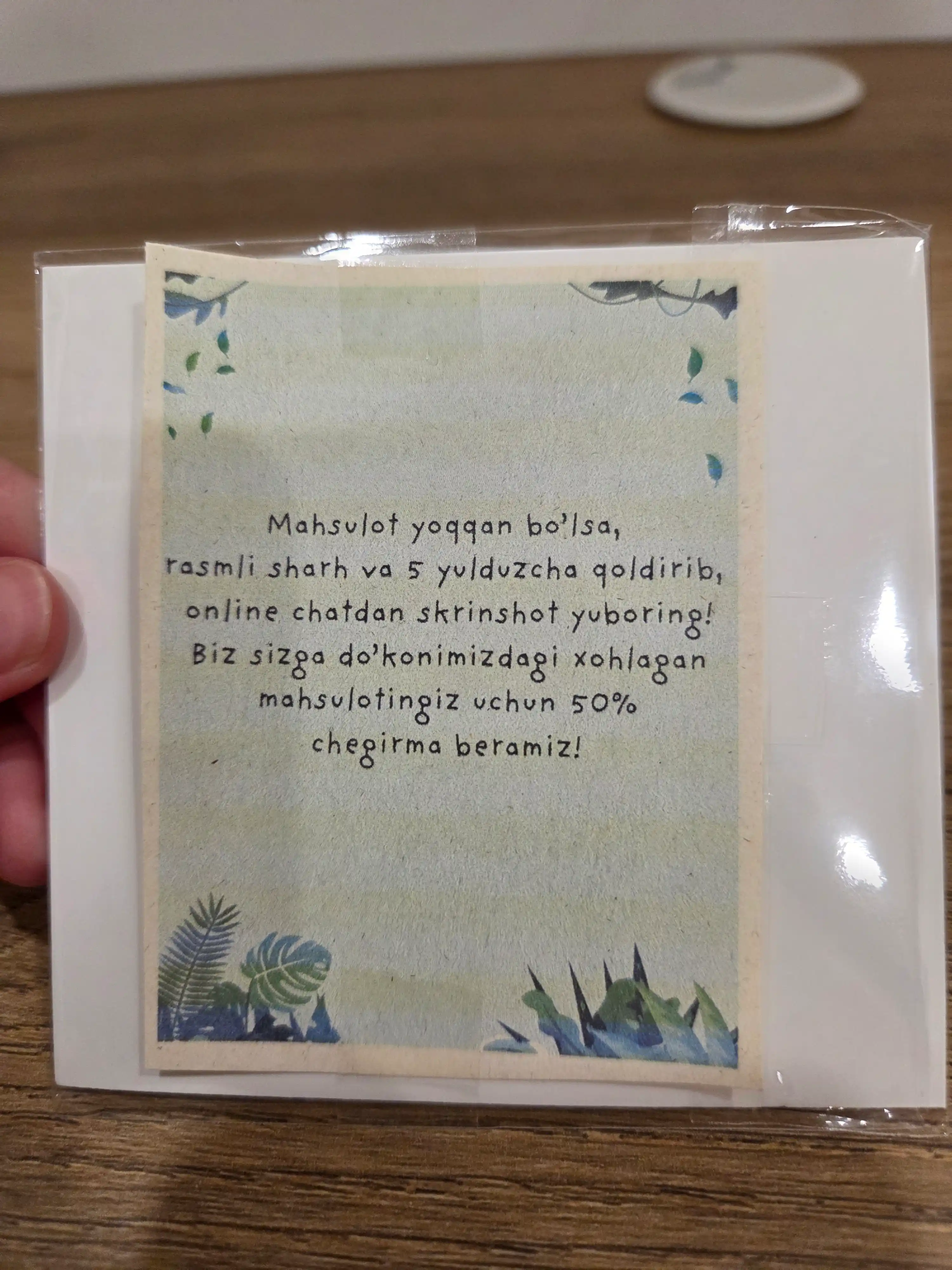 O‘zi yopishadigan pirsing, strazlar, pardoz taqinchoqlari, bezak toshlari
