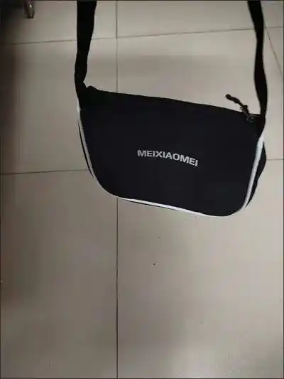 Ayollar yelkadan osiladigan krossbodi sumka, yozgi mavsum