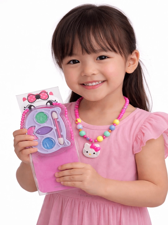 Hello Kitty makiyaji, o‘yinchoq kosmetika, xavfsiz makiyaj - 