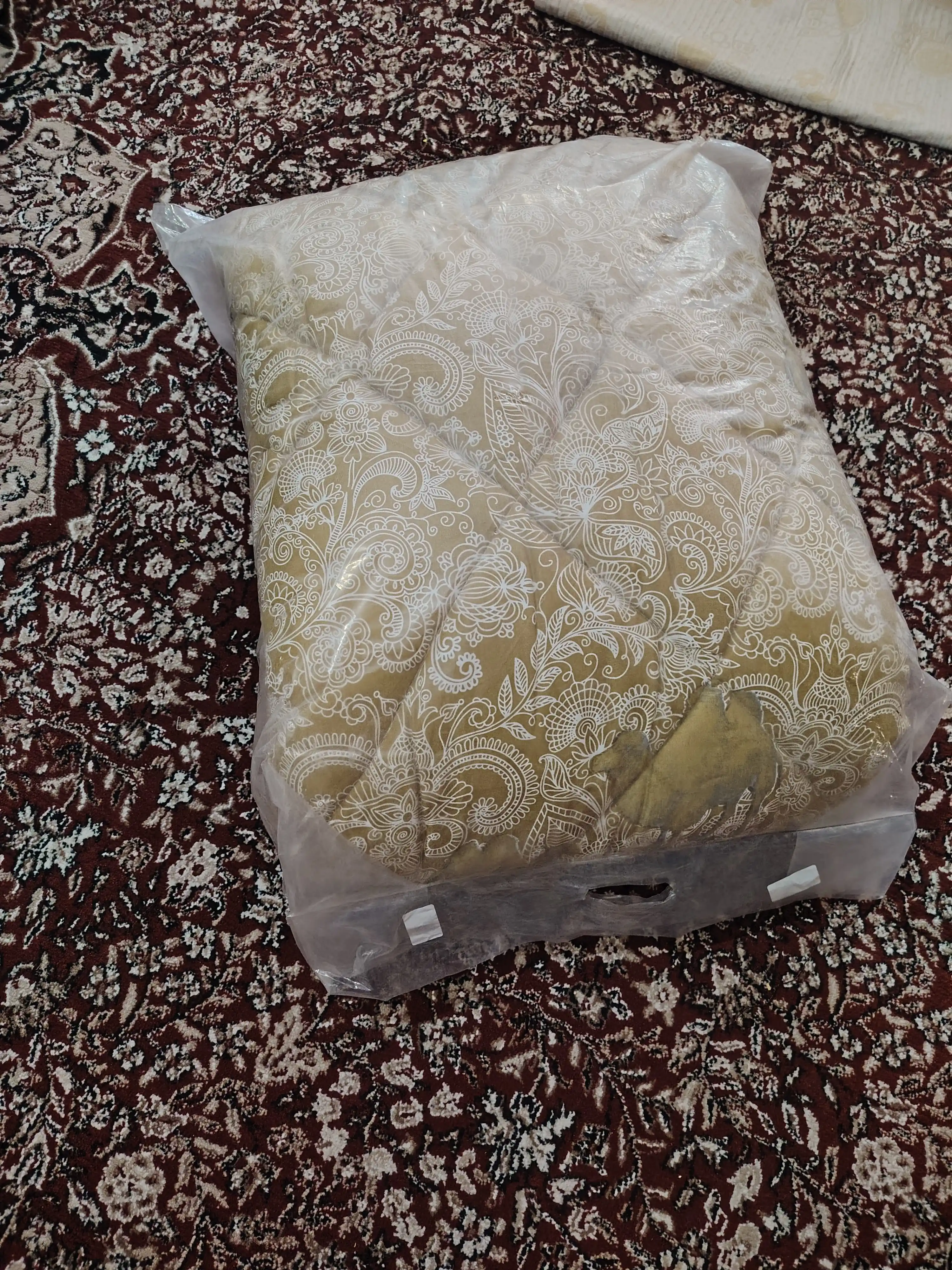 Bambuk adyol, mavsumiy, xollofiber, bir va ikki kishilik adyol