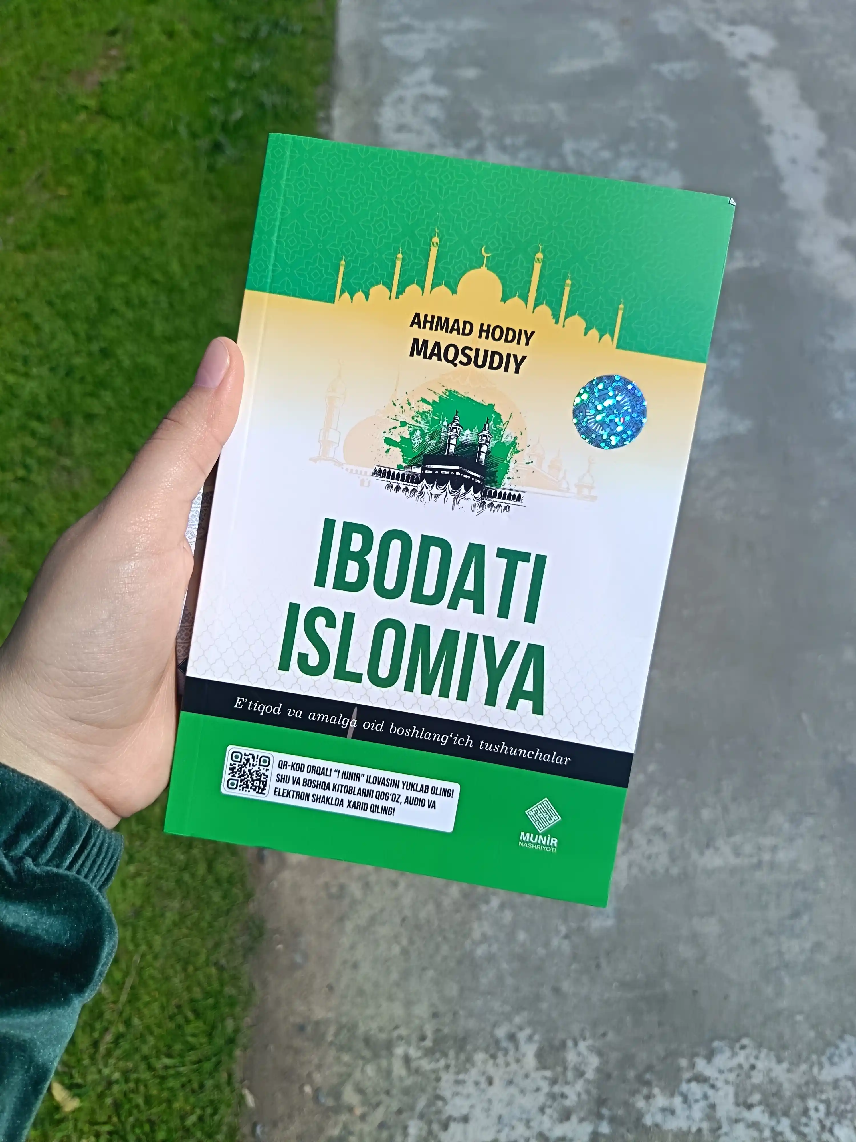 "Ибодати исломия" (Аҳмад Ҳодий Мақсудий) — на латинице и кириллице