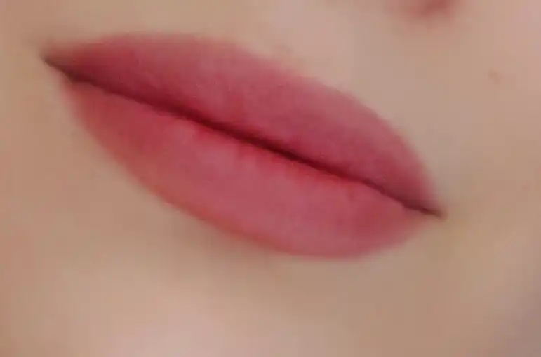 Maybelline Super Stay Teddy Tint suyuq lab bo‘yoqi, 35 July Forever, mat, 5 ml