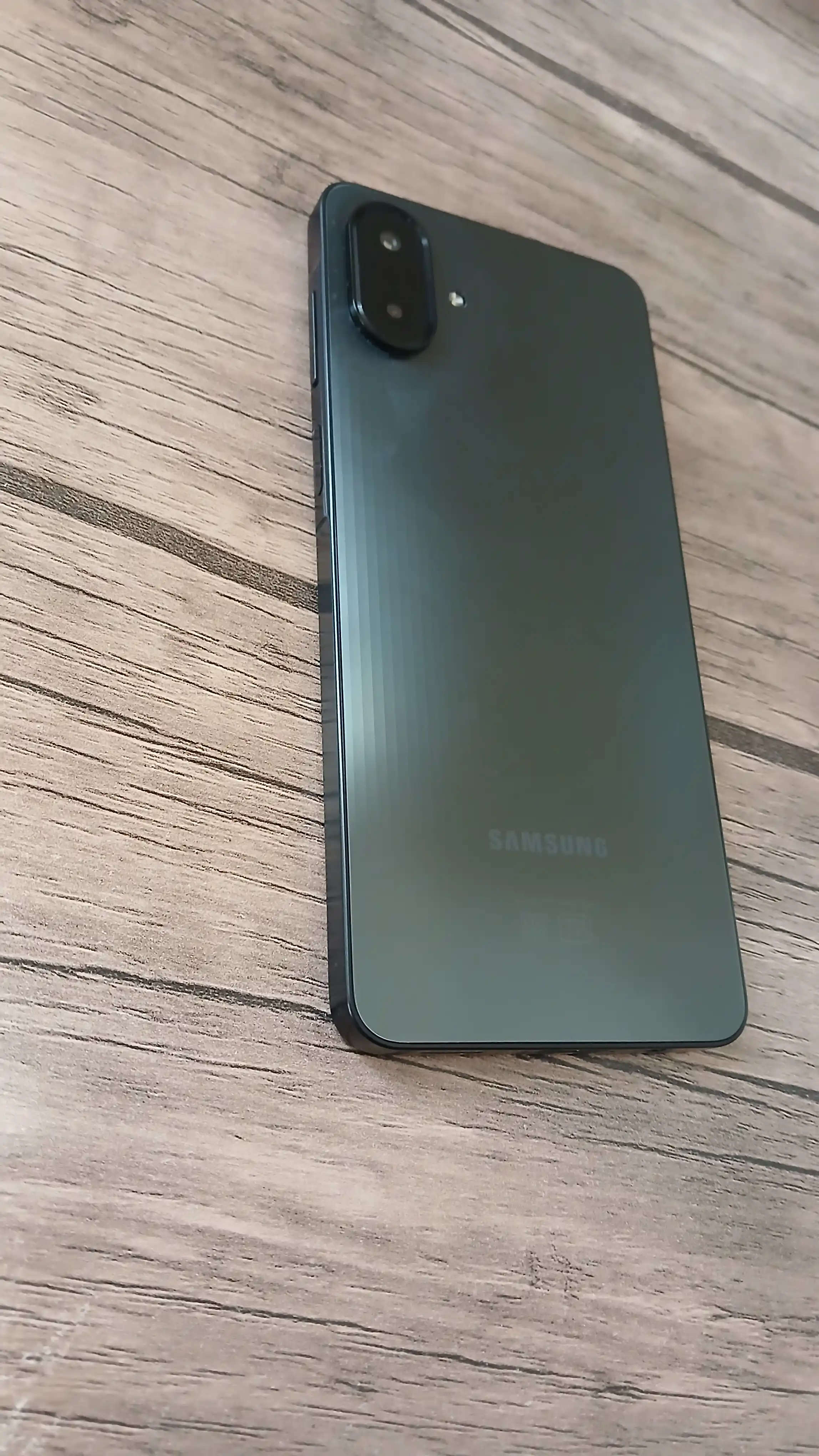 Смартфон Samsung Galaxy A07, 2 SIM, 6.7" 90Hz, 5000 мАч 25Вт, Helio G99, Камера 50МП