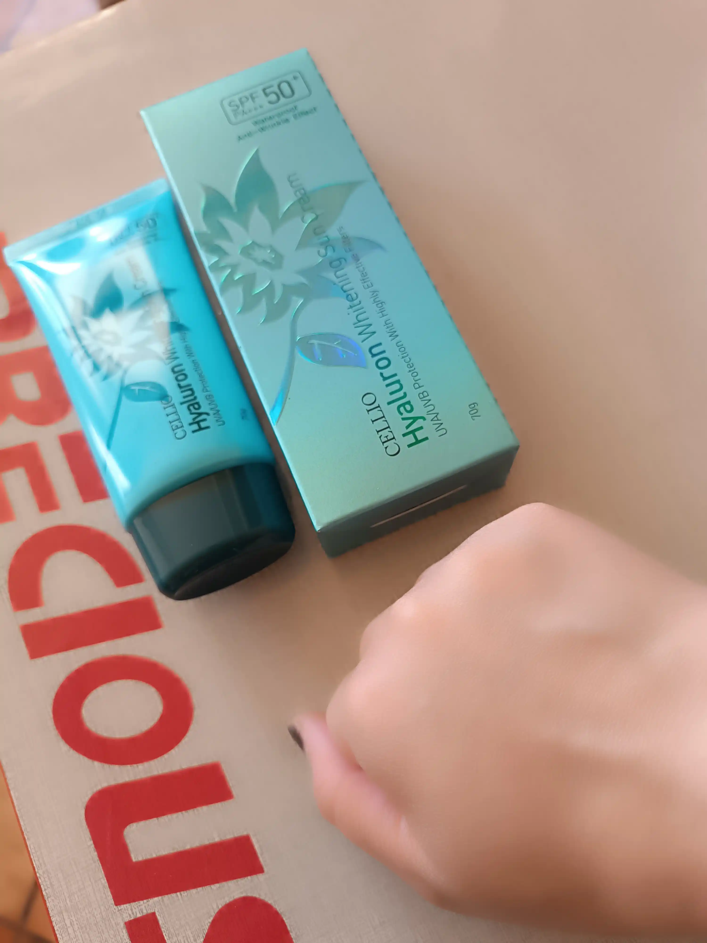 Солнцезащитный крем для лица и тело Cellio SPF 50+ PA+++, 70 г
