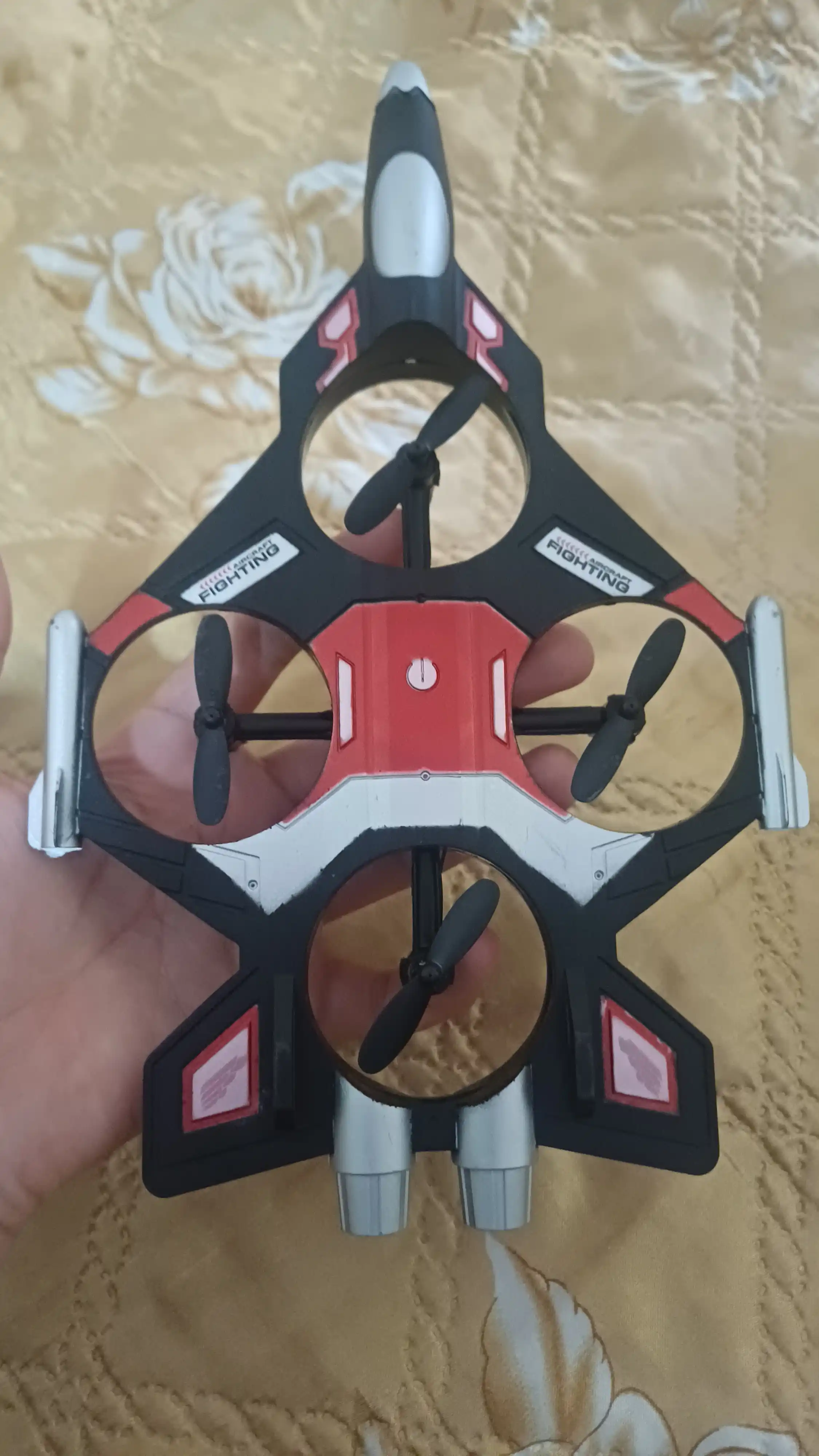 Радиоуправляемый самолет дрон Fighter, трюки 360°, с RGB подсветкой, игрушка детям