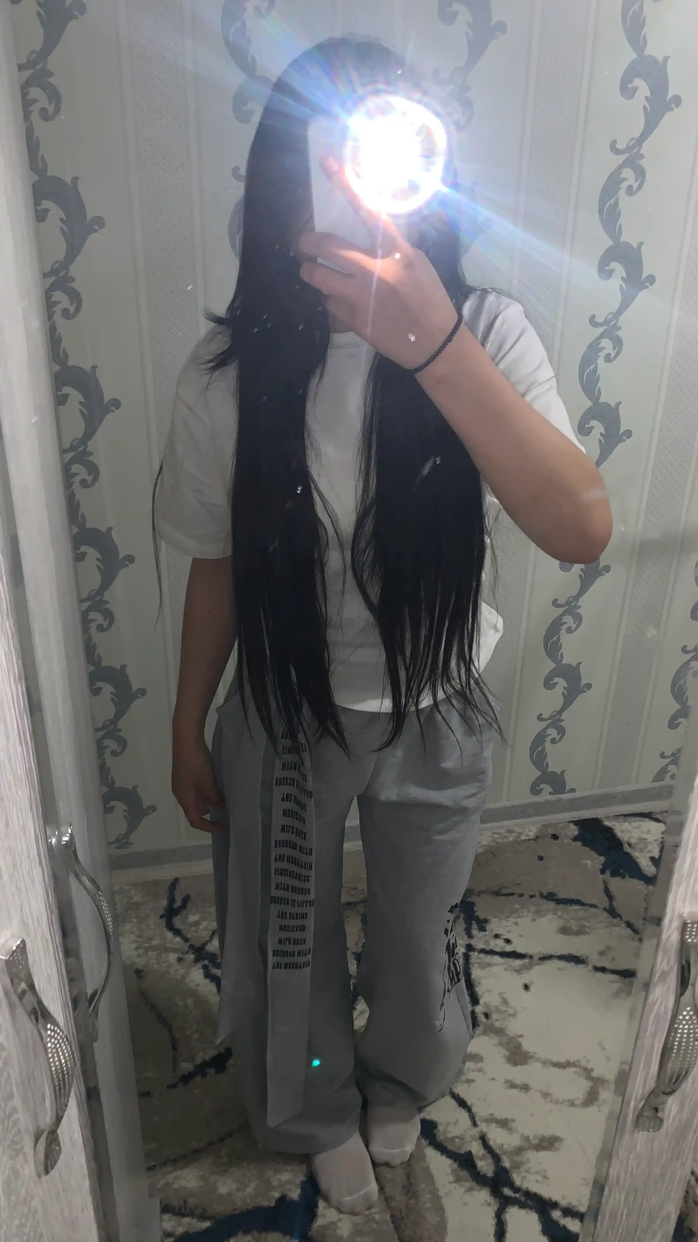Ayollar yozgi sport shimi, keng oversize shim, yozgi triko