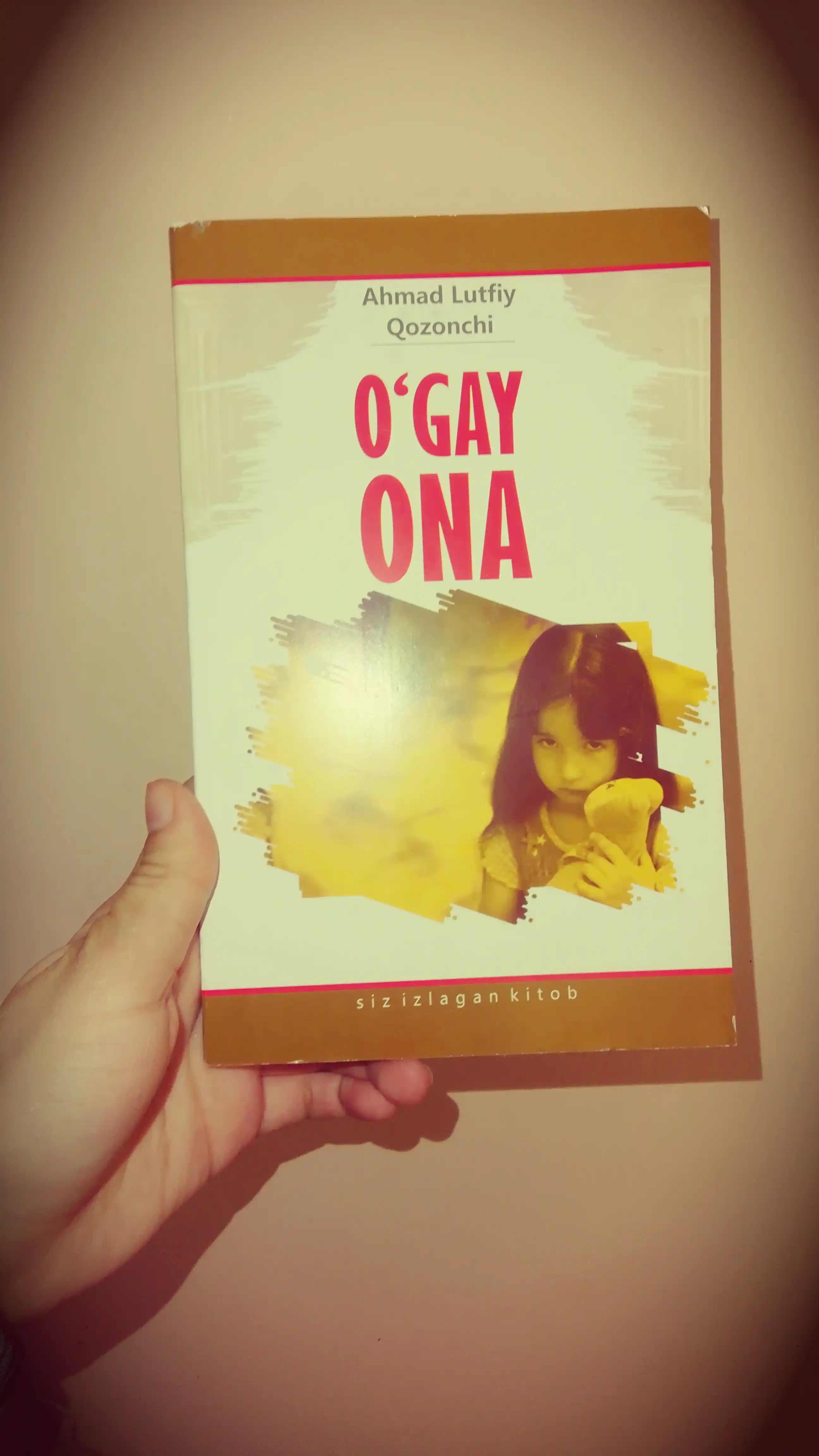 Ўгай она — Аҳмад Лутфий Қозончи, оилавий муносабатлар ҳақида асар