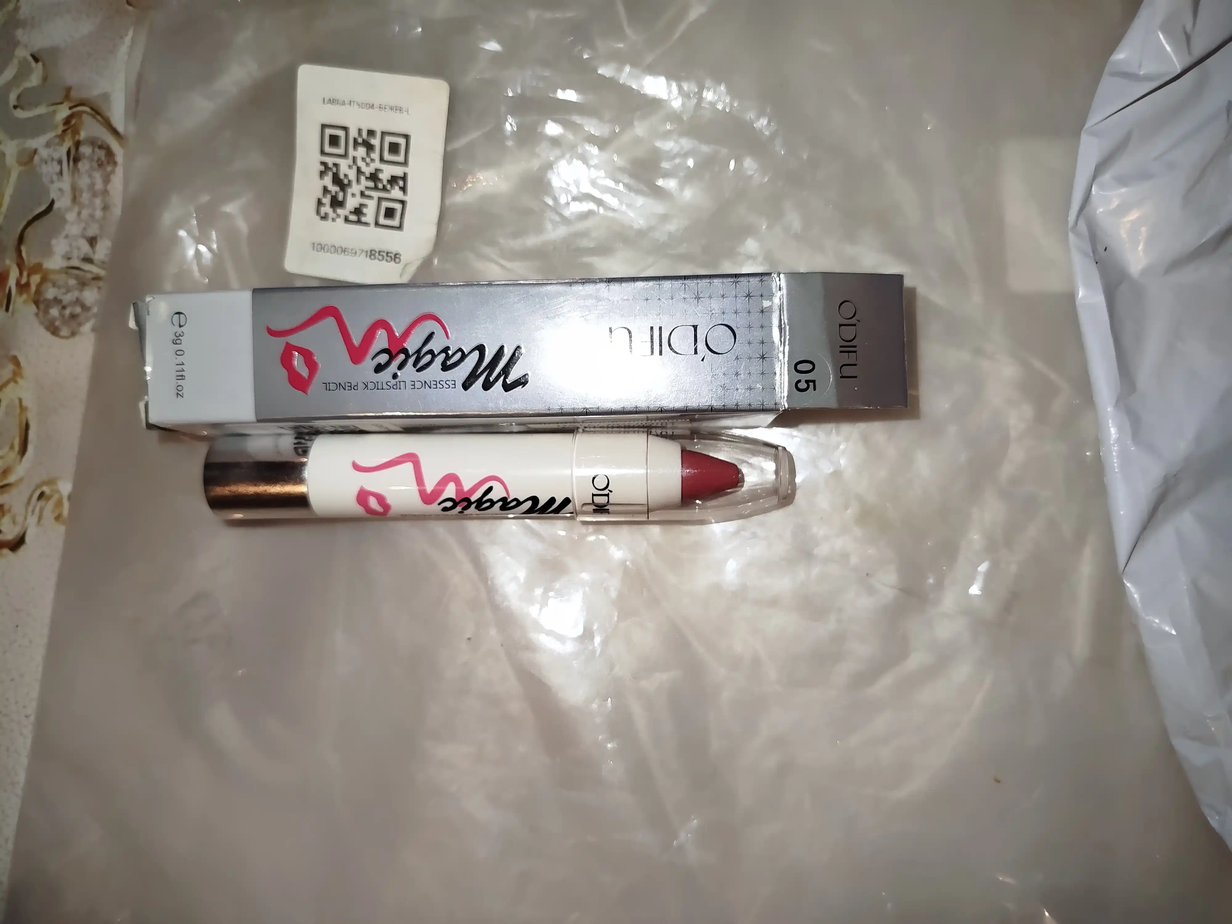 Lab bo'yog'i