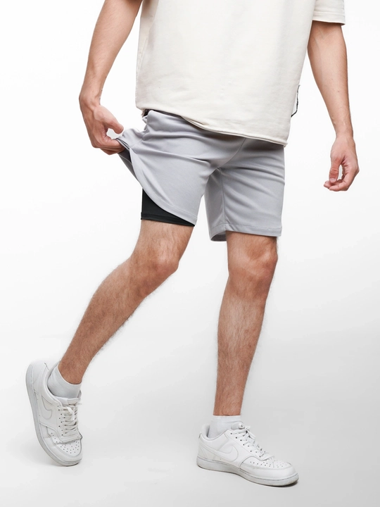 Erkaklar uchun sport shortlari, 2-tasi-1 da, kompression qatlam va cho‘ntaklar bilan