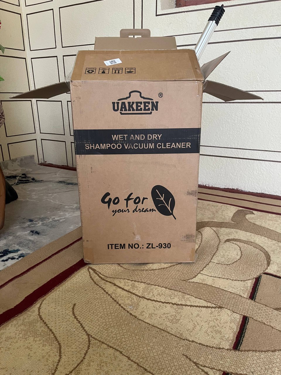 Пылесос Uakeen ZL-930 4 в 1 для сухой и влажной уборки с функцией мойки