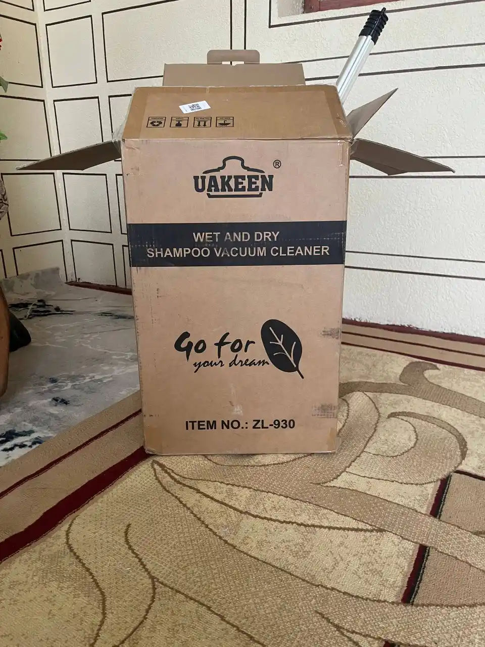 Пылесос Uakeen ZL-930 4 в 1 для сухой и влажной уборки с функцией мойки