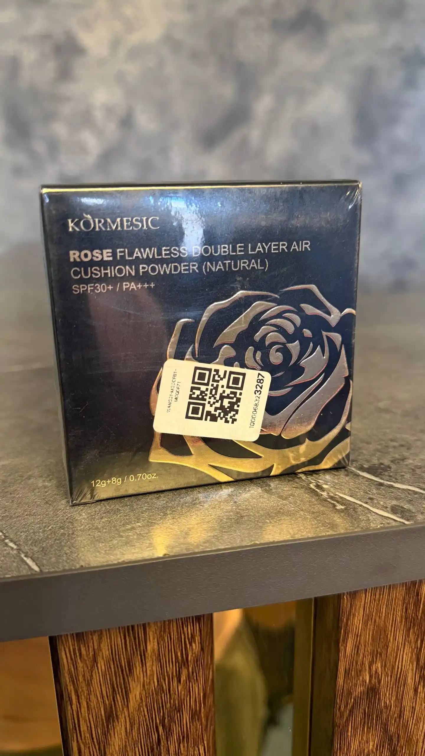 Rose qusursiz ikki qatlamli havo yostig'i presslangan kukun (Ivuar oq) 12g+8g